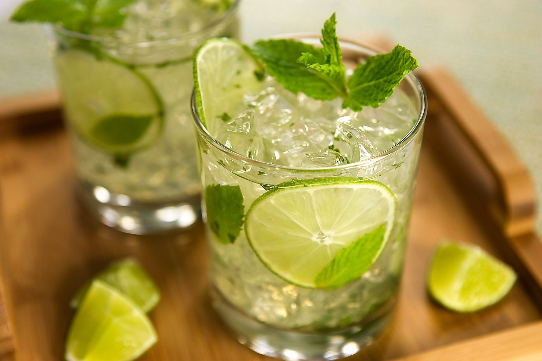 1tray_of_mojitos