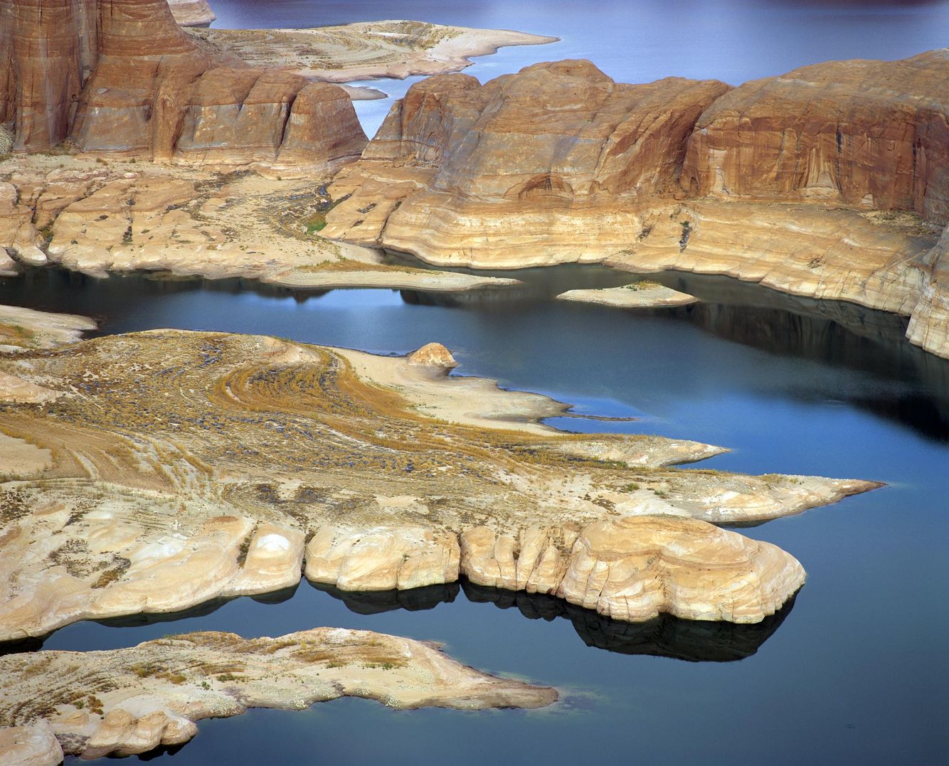 Lake Powell Shoreline