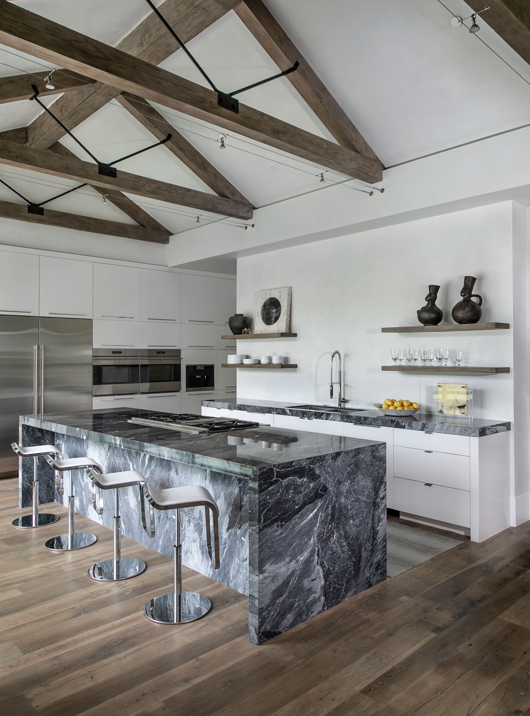 Kitchen w Appliances.jpg