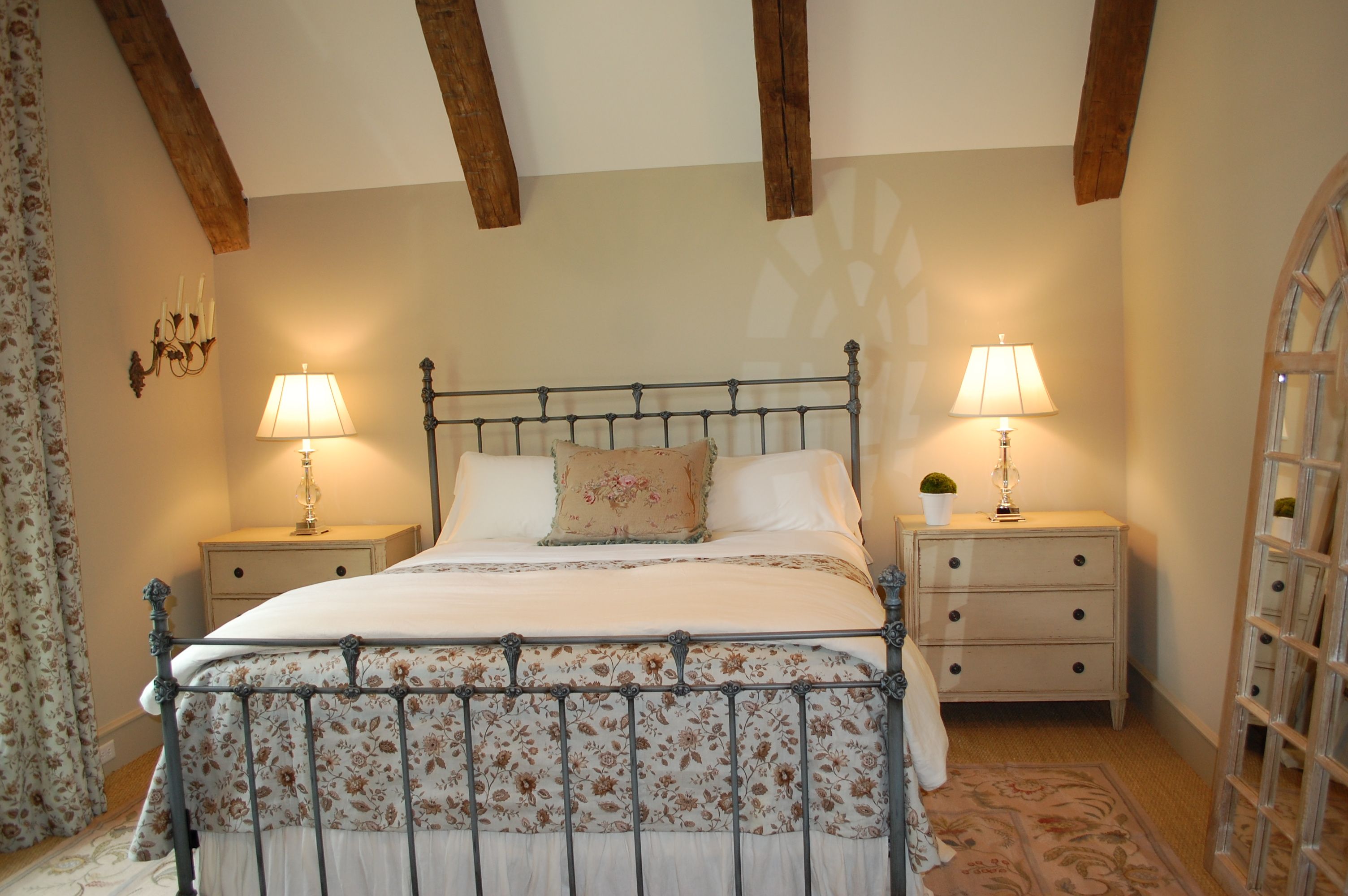 405 Longwoods (39).JPG