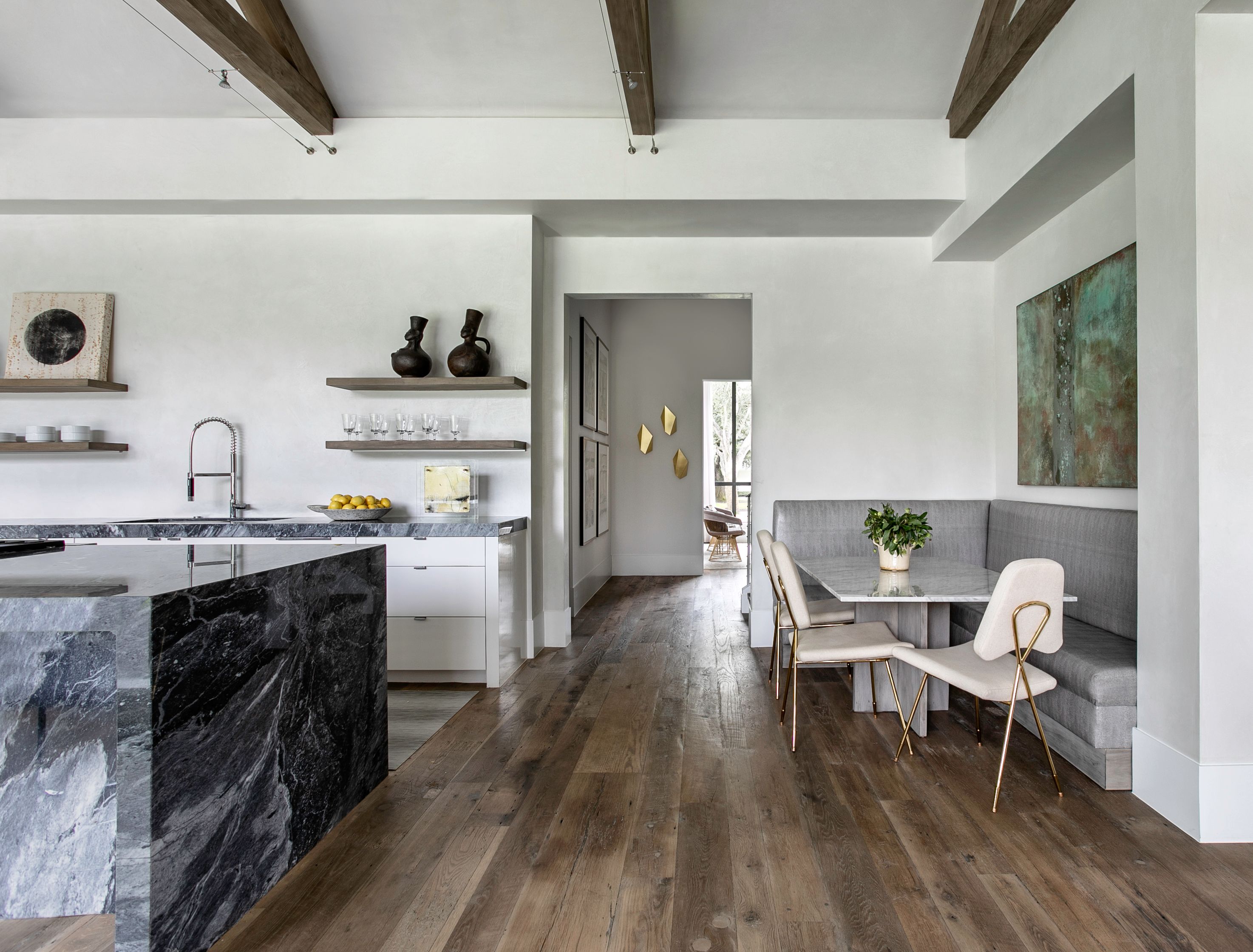 Kitchen w Breakfast.jpg