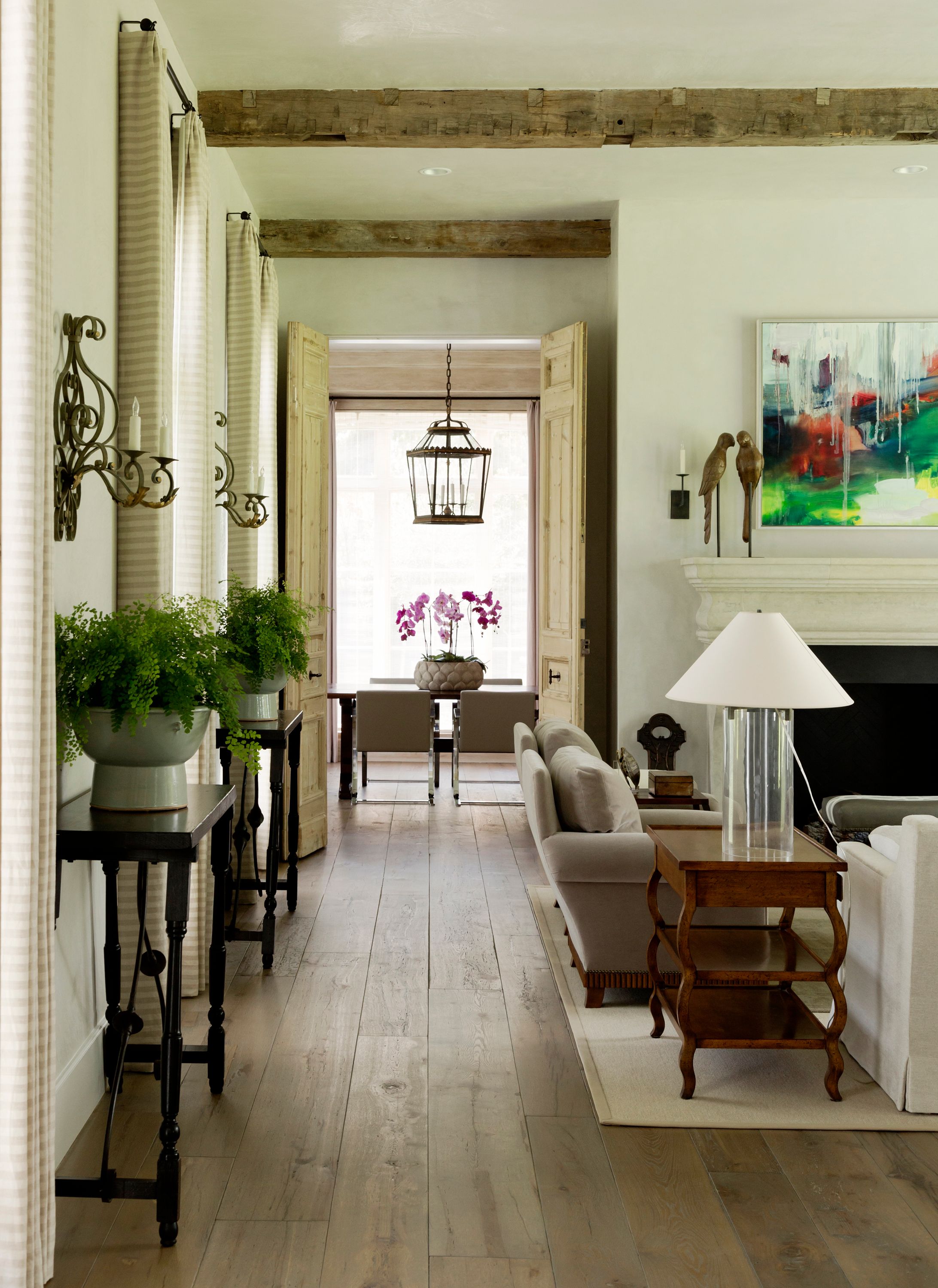 521 Wellesley (20).jpg