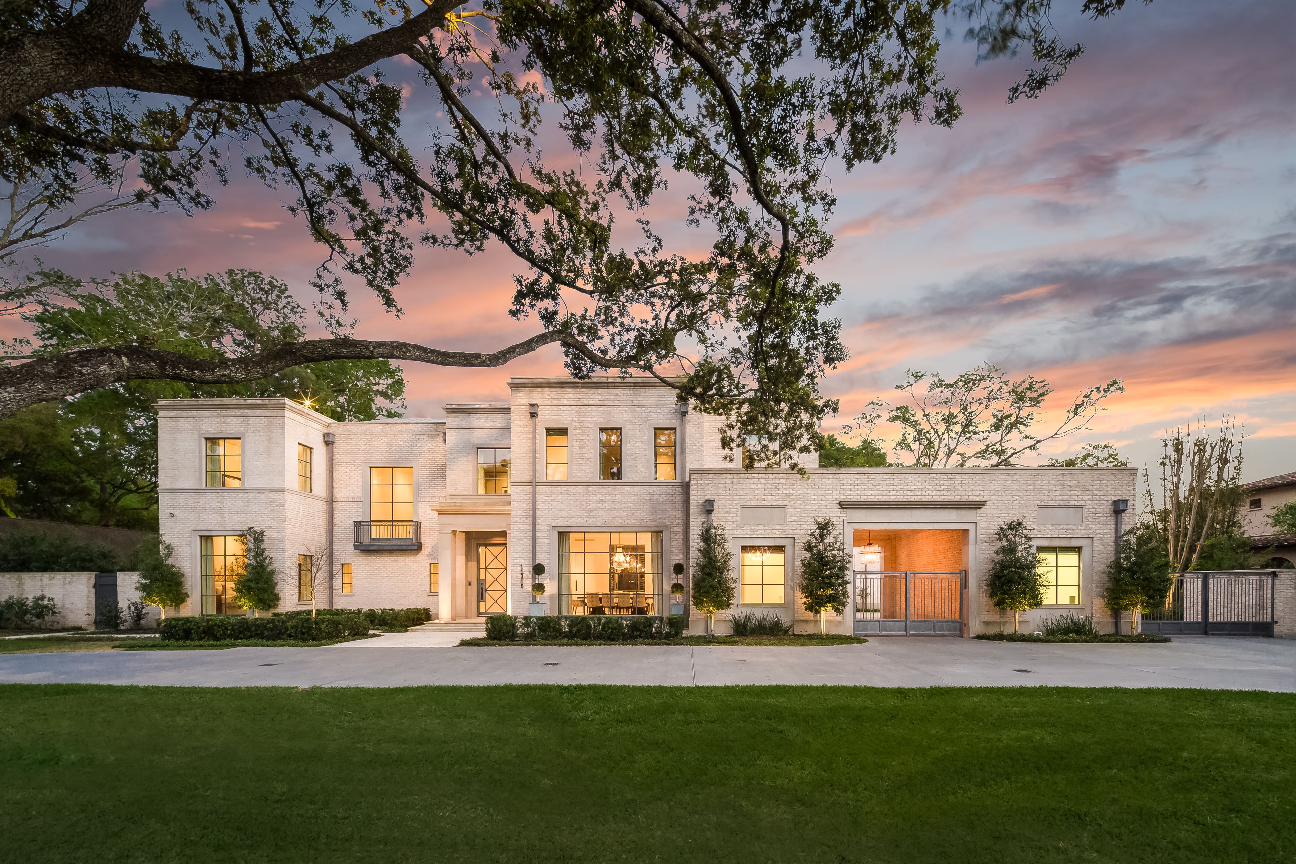 11315 Holidan Way (52).jpg