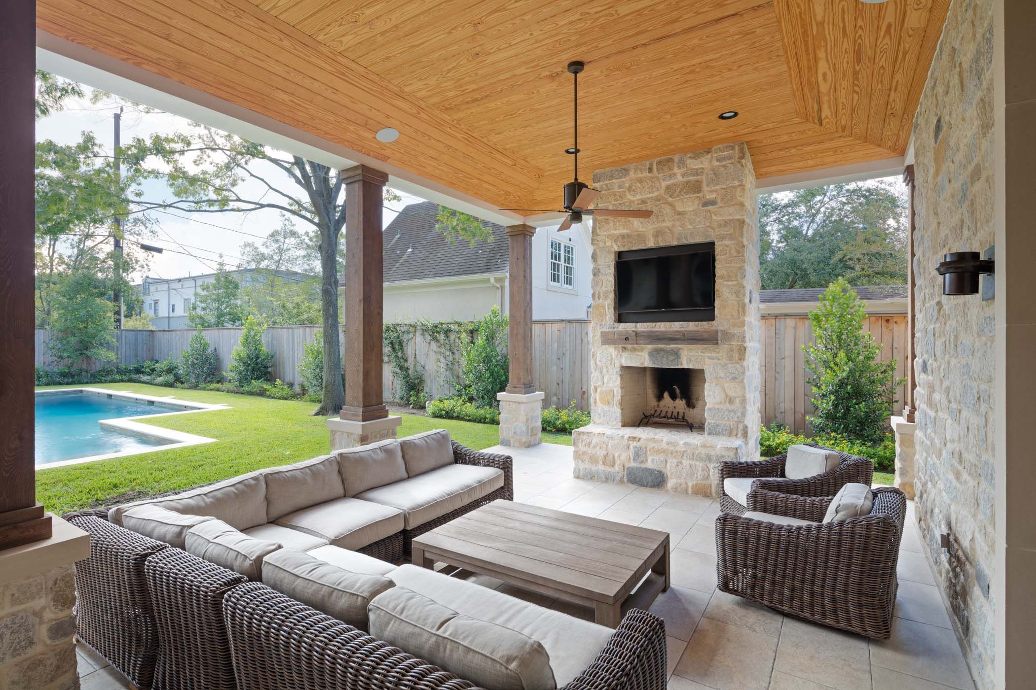 Hensel Residence 26.jpg