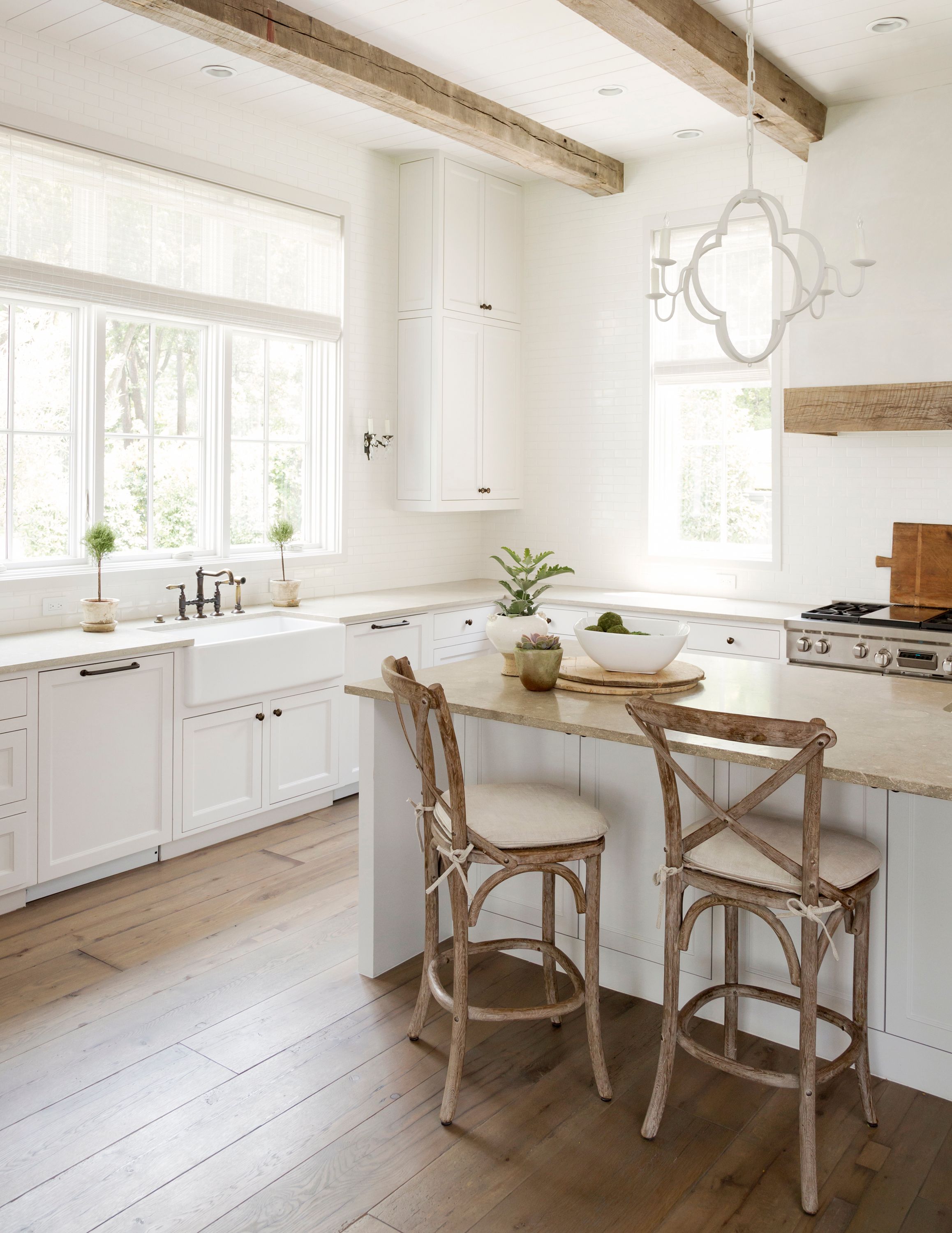 521 Wellesley (24).jpg