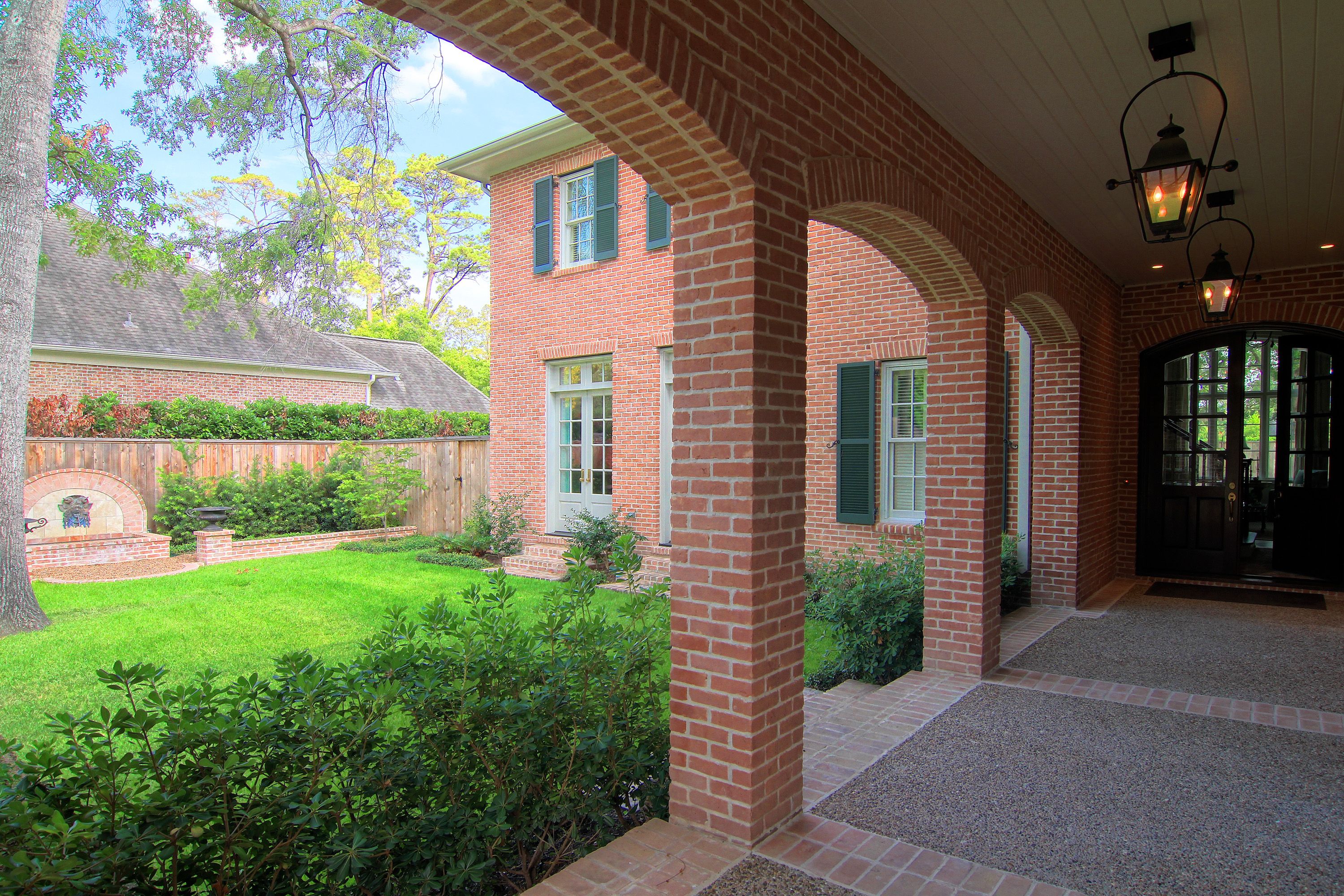 11621 Blalock (18).jpg