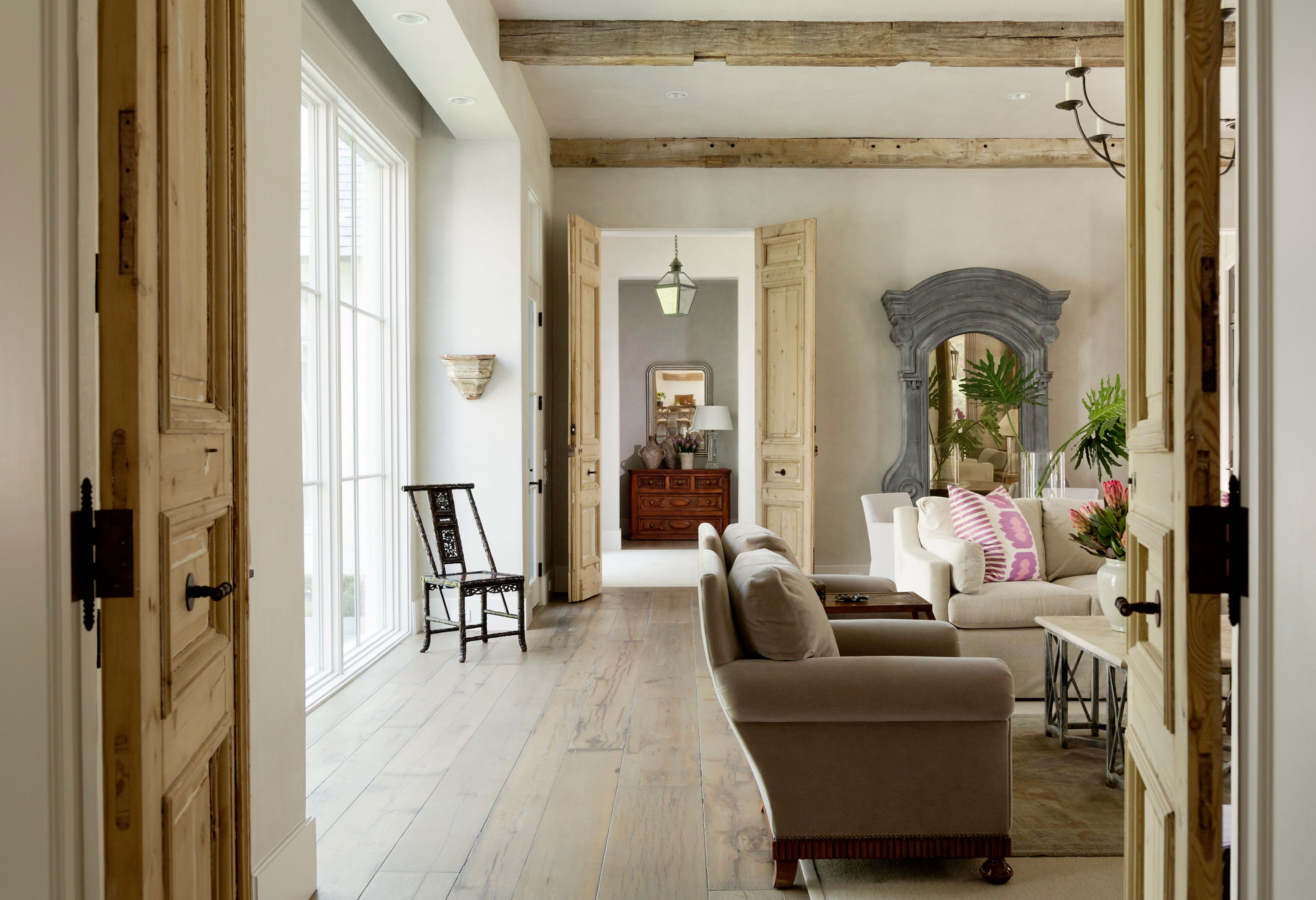 521 Wellesley (15).jpg