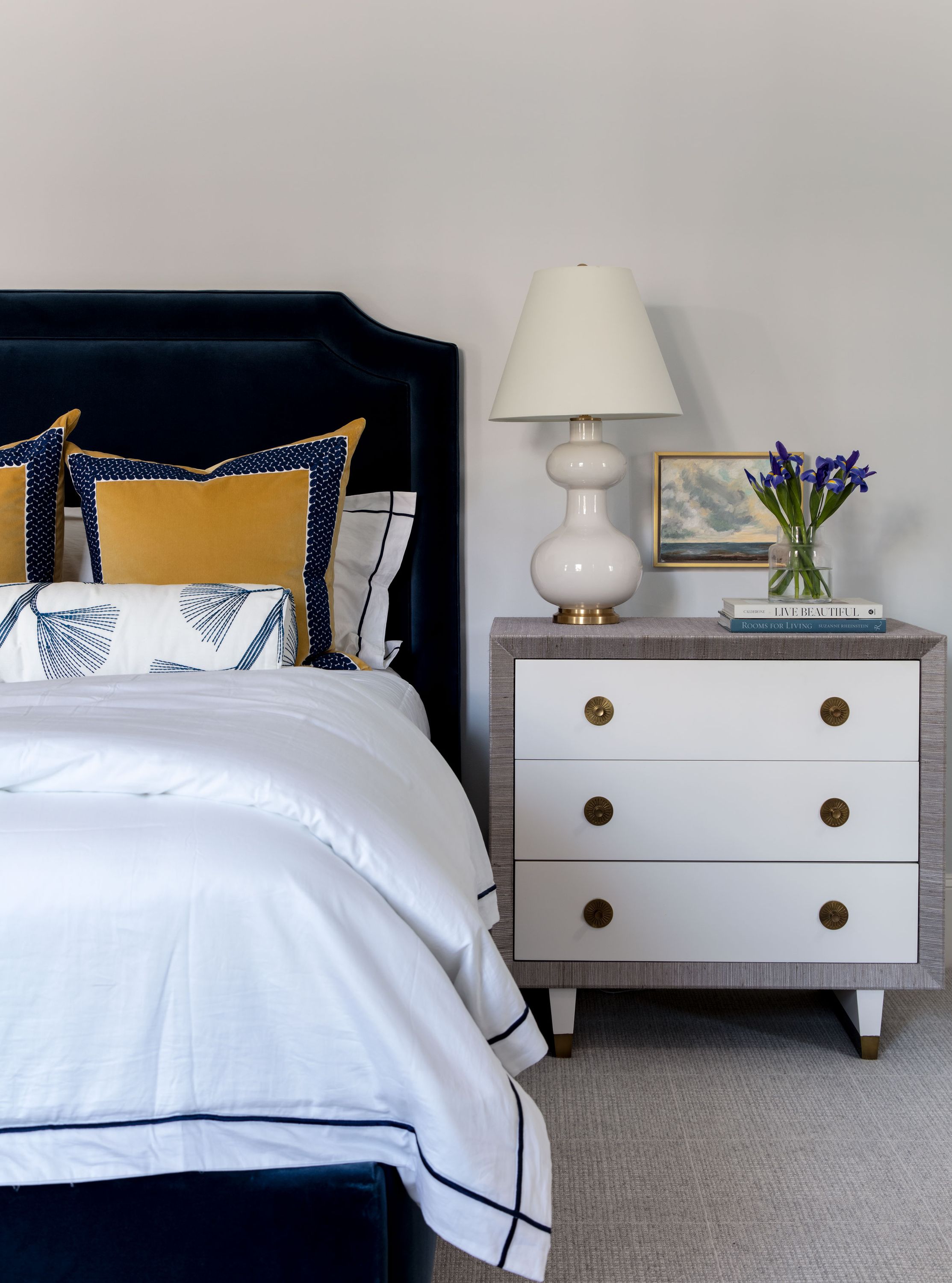 Master-Bedside-WEB.jpg