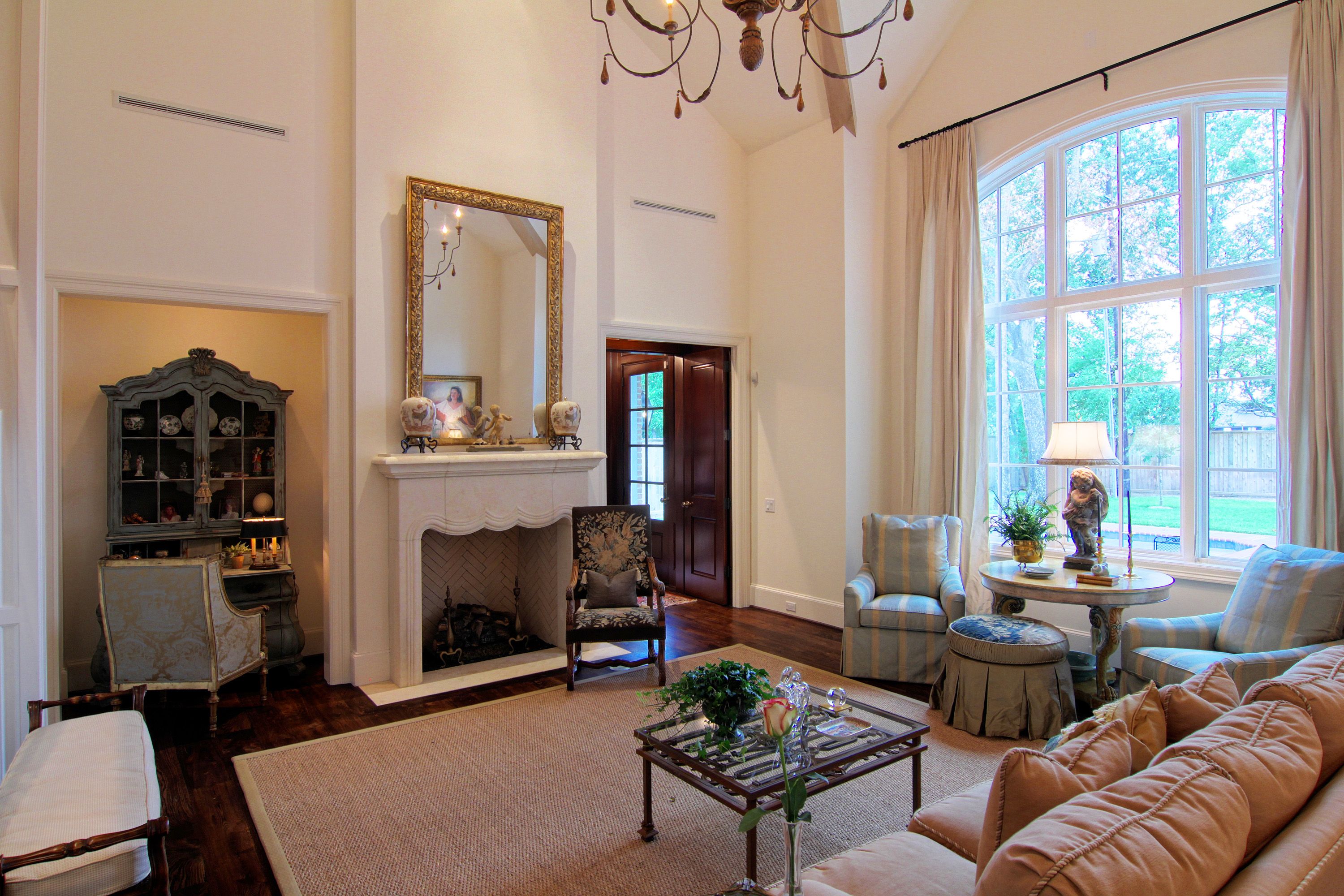 11621 Blalock (22).jpg