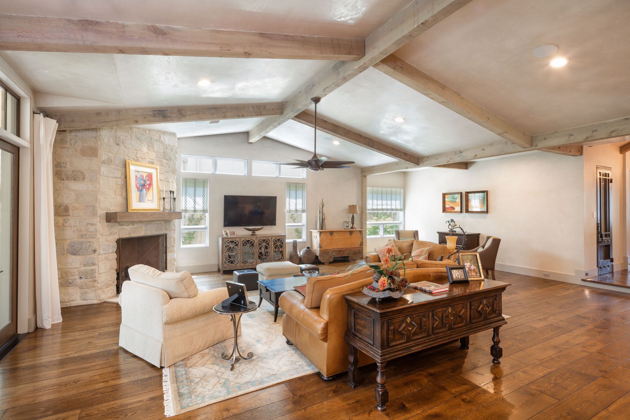 Hensel Residence 10.jpg