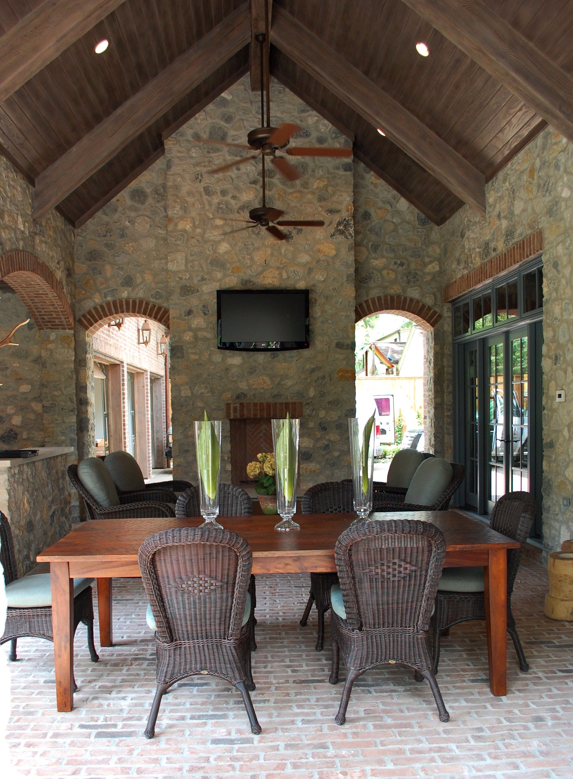 405 Longwoods (23).JPG