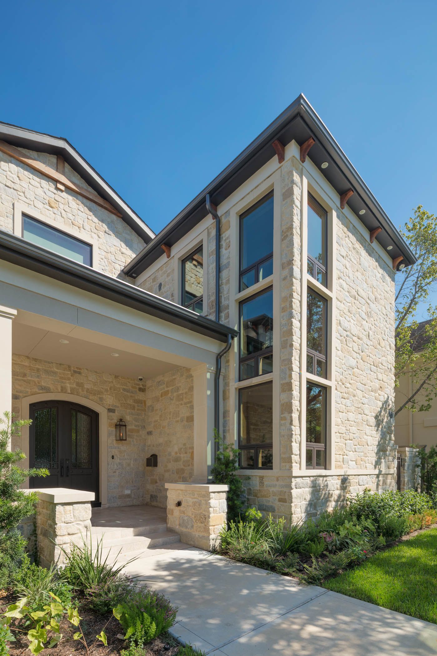 Hensel Residence 35.jpg