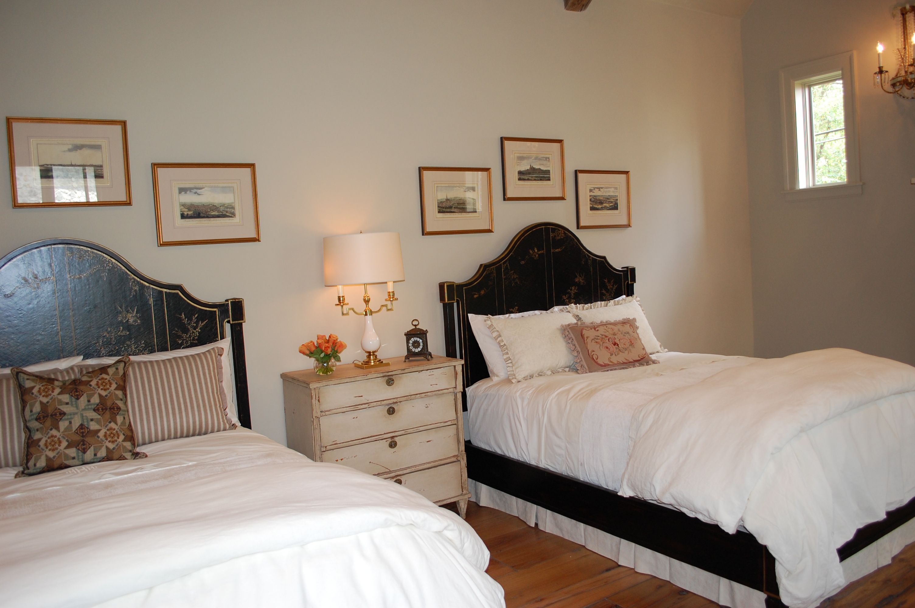 405 Longwoods (15).JPG