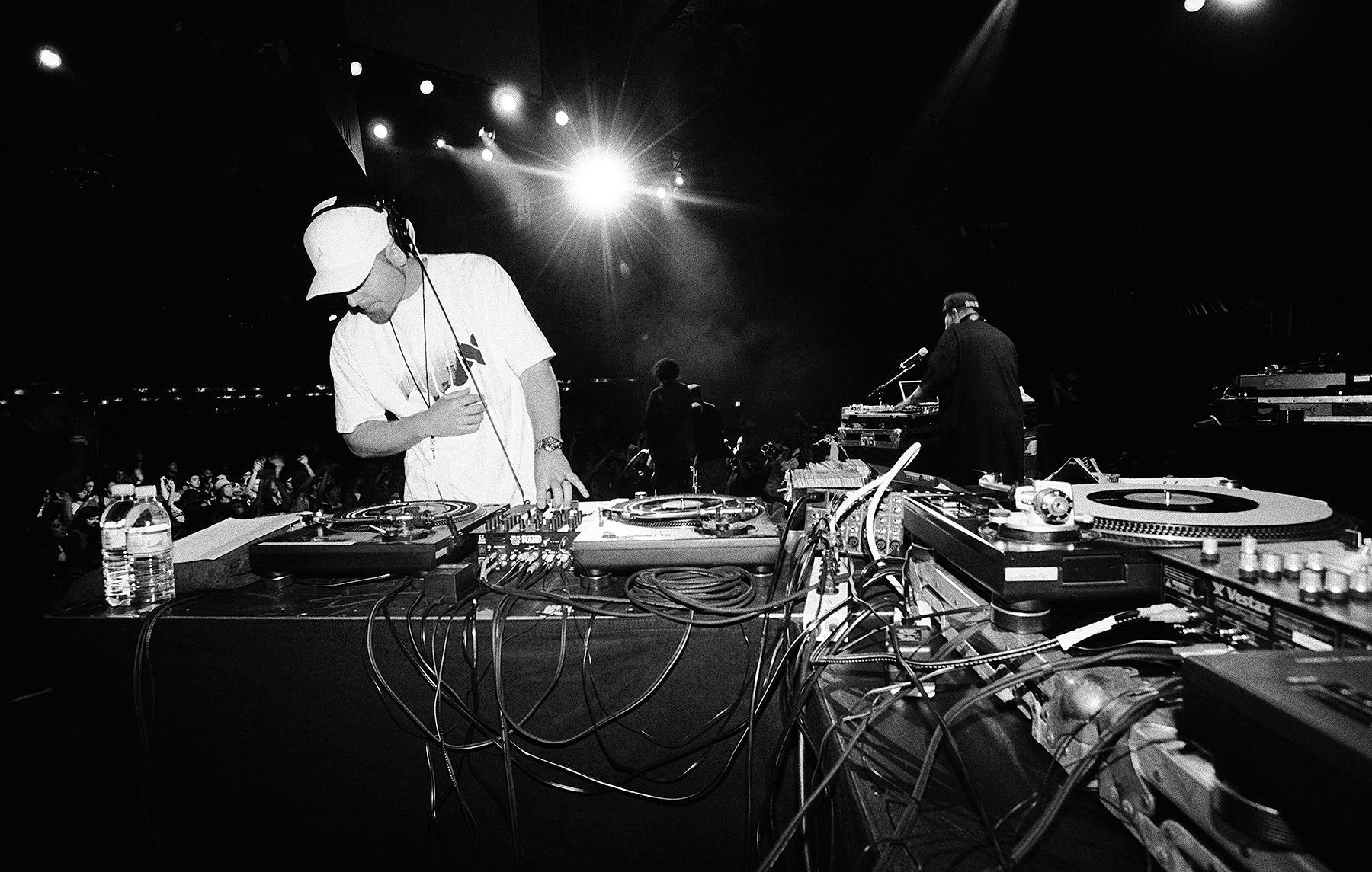 DJ Shadow