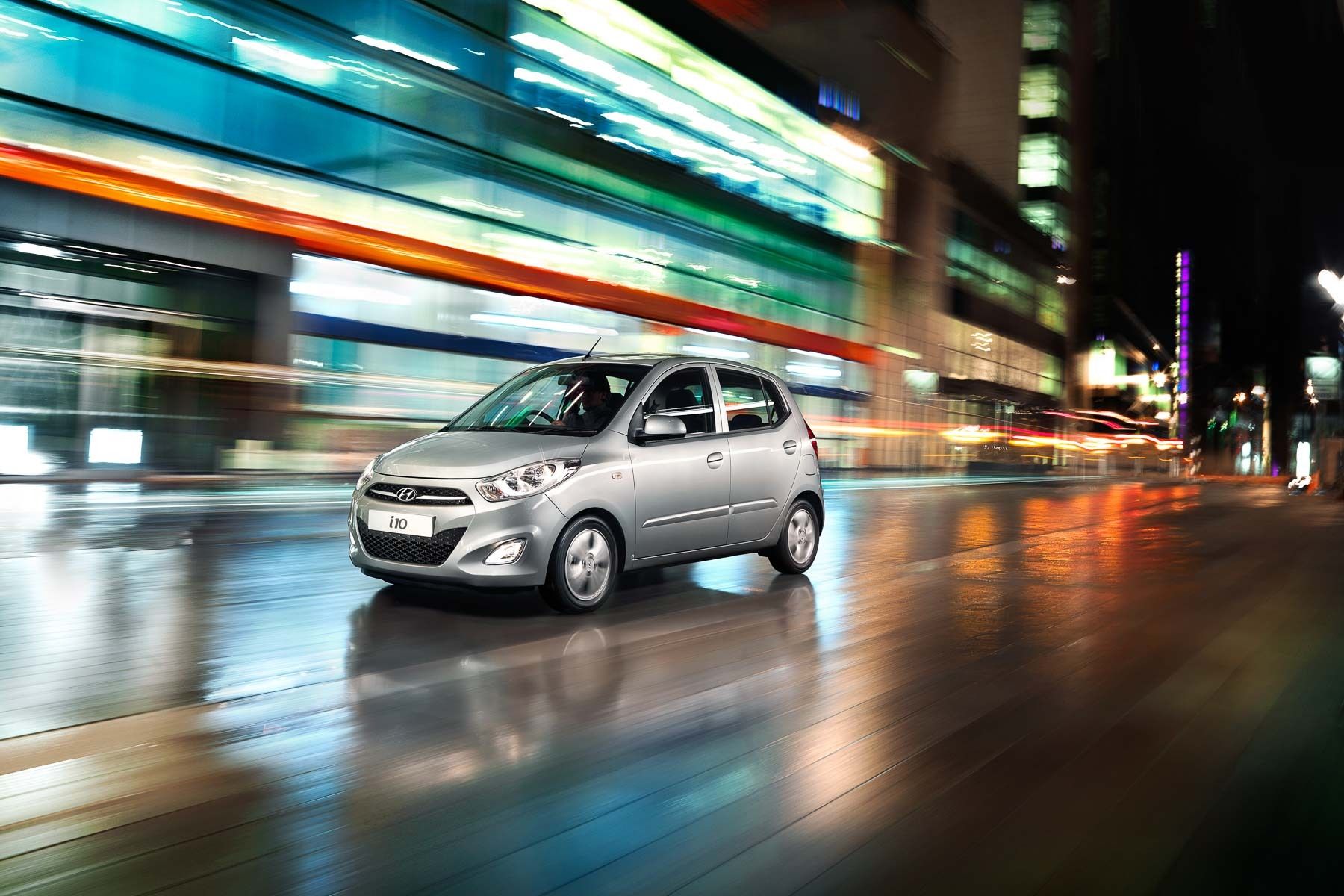 1hyundai_i10_nightshot_01p_v2_rgb