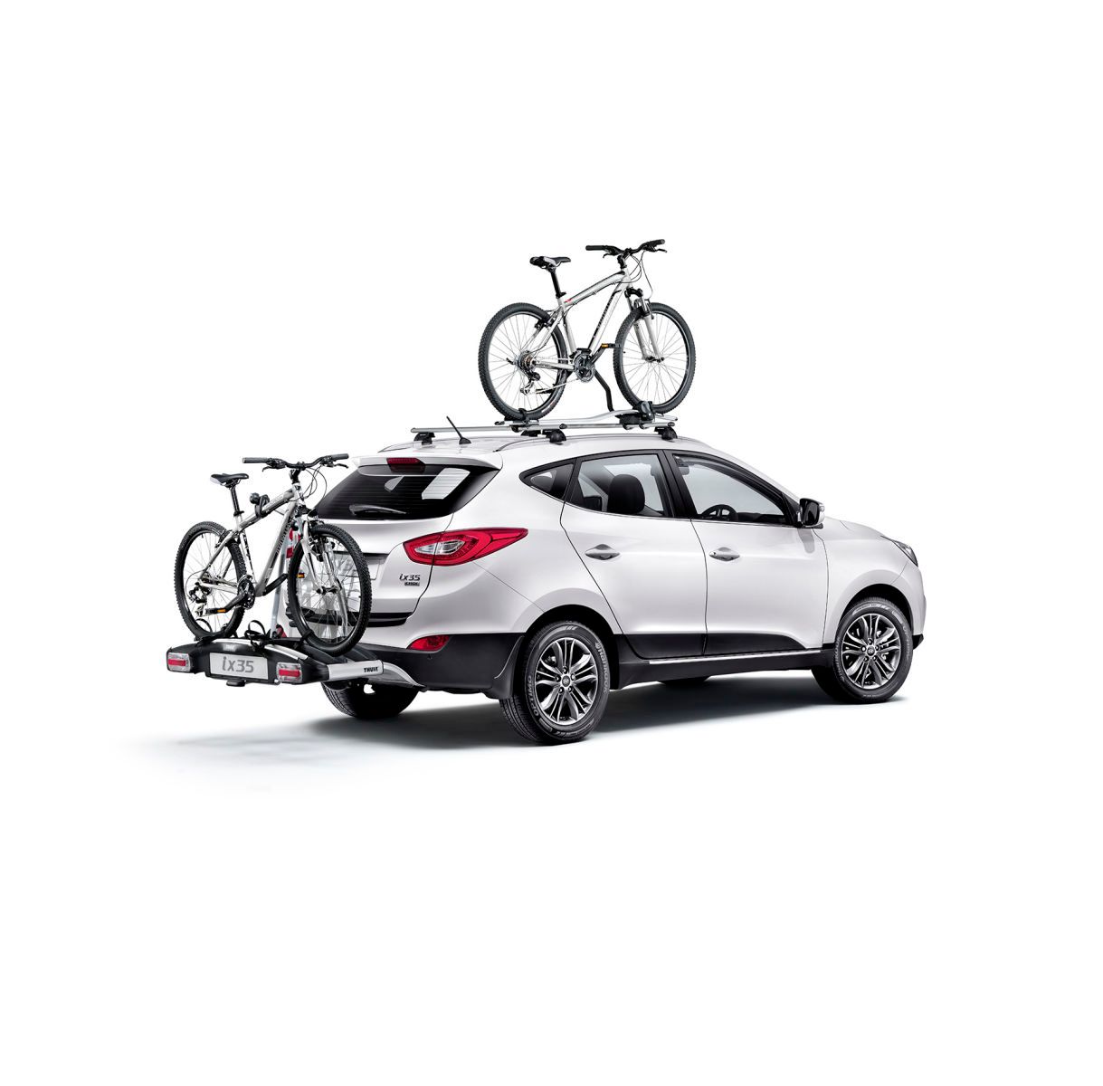 1ix35_rear_3_4_with_bike_accessories_hyundai_v1