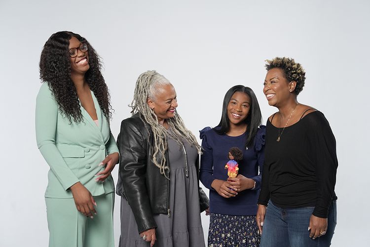 Karma's World_DSC09094 2.jpg