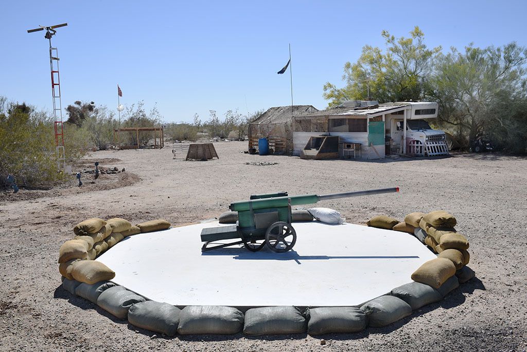 Decomissioned cannonTank Road