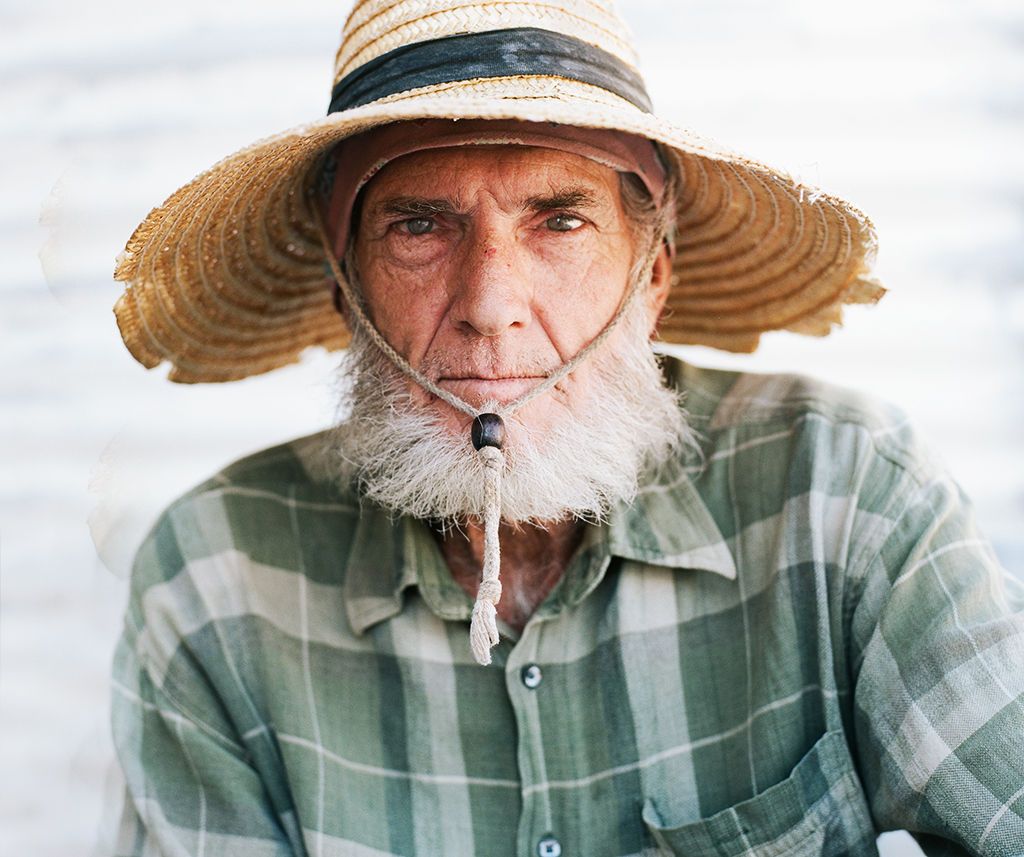 "PEOPLE IN THE SLABS NEED HELP: WHETHER IT'S FOOD, WATER OR MEDICINE"Willie 'Fly' ®Salvation Mountain Man