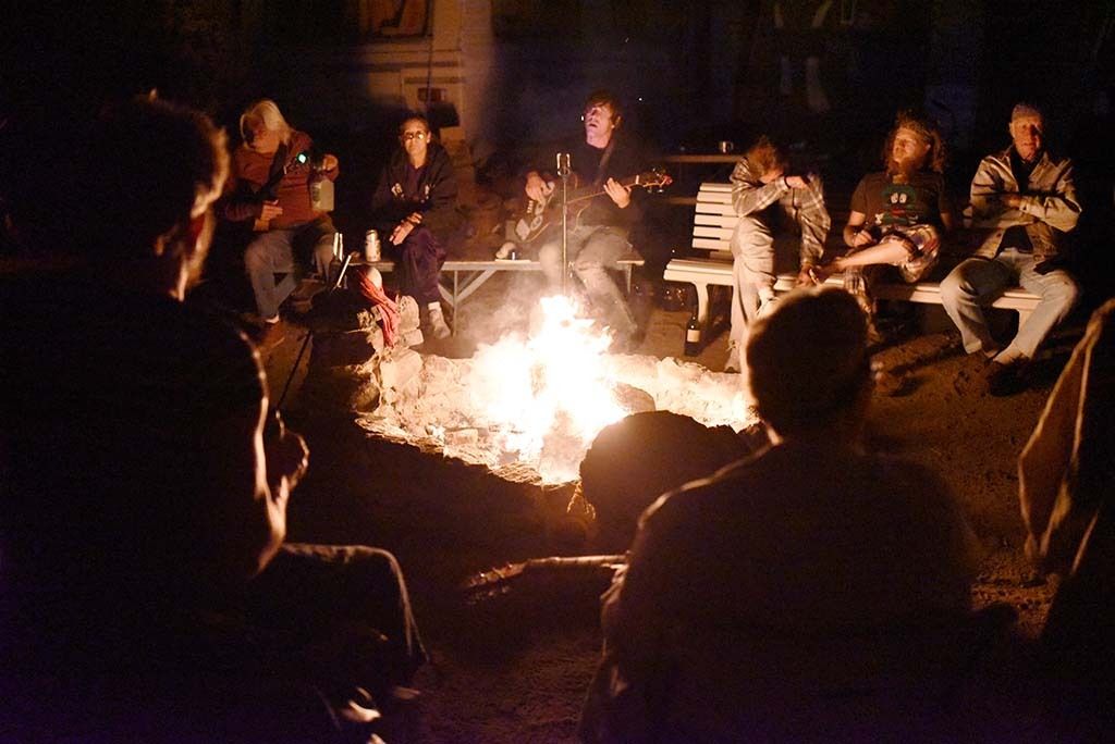 Accouistic NightThe Oasis ClubLow Road