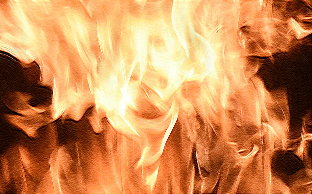 1faceoffiretherange_01b_crop_copyright__2015bobzahn