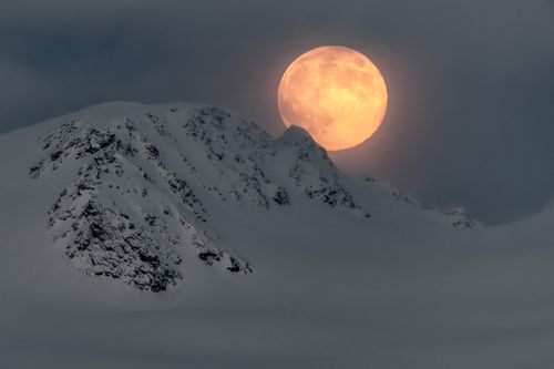 Full Moon Rising in Svalbard