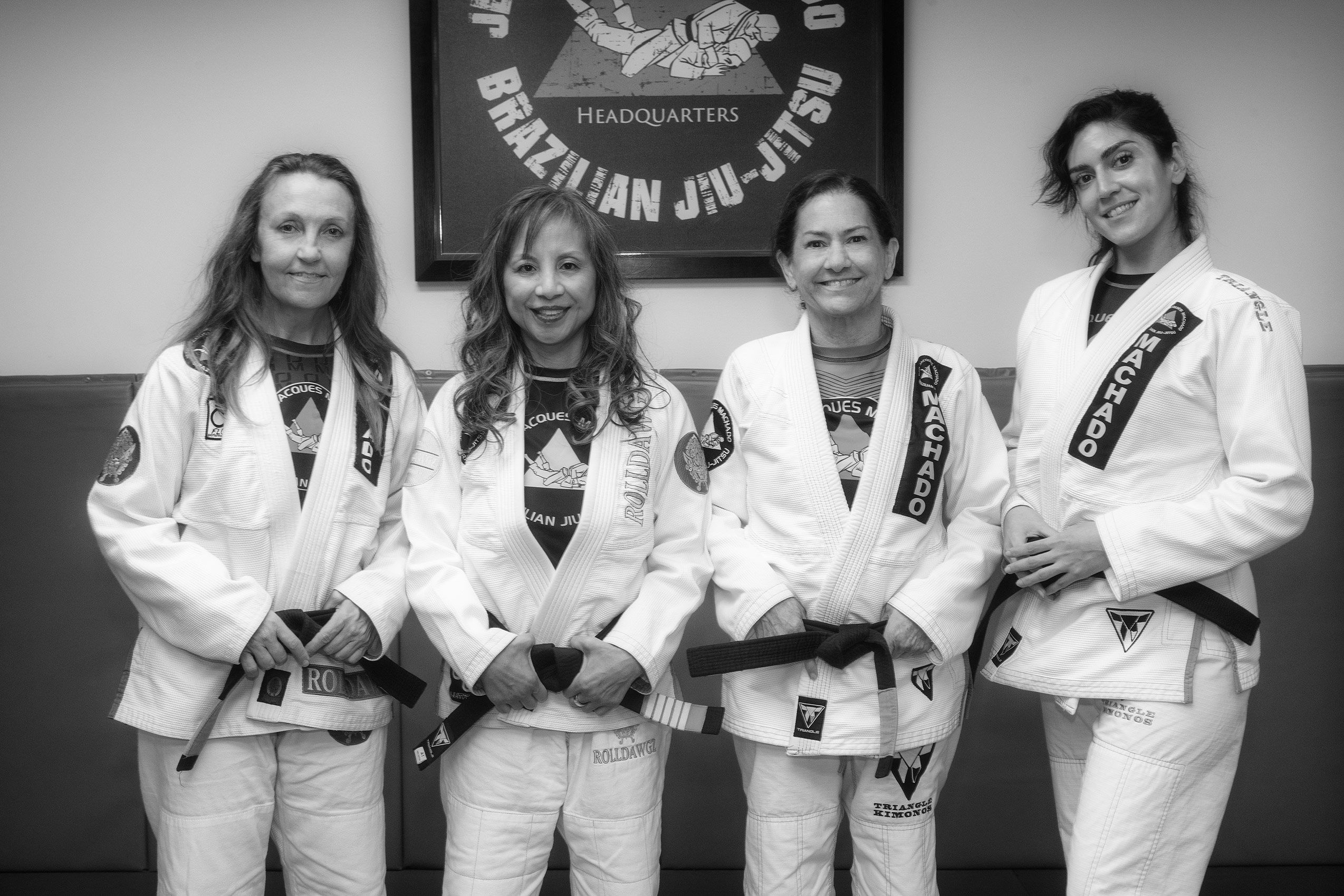 JJM HQ FEMALE BLACK BELTS- black & white