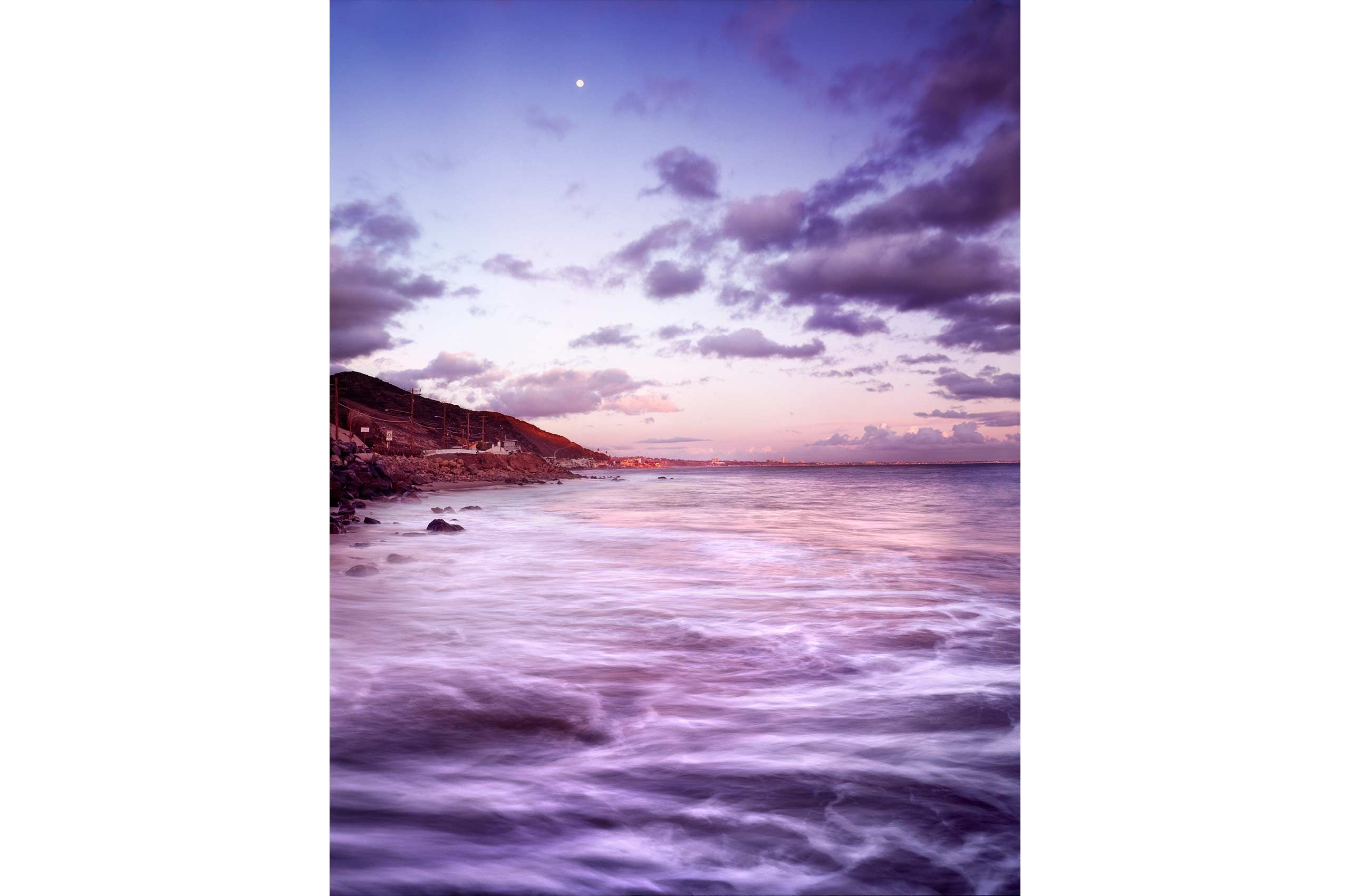 MOONRISE_OVER_MALIBU.jpg