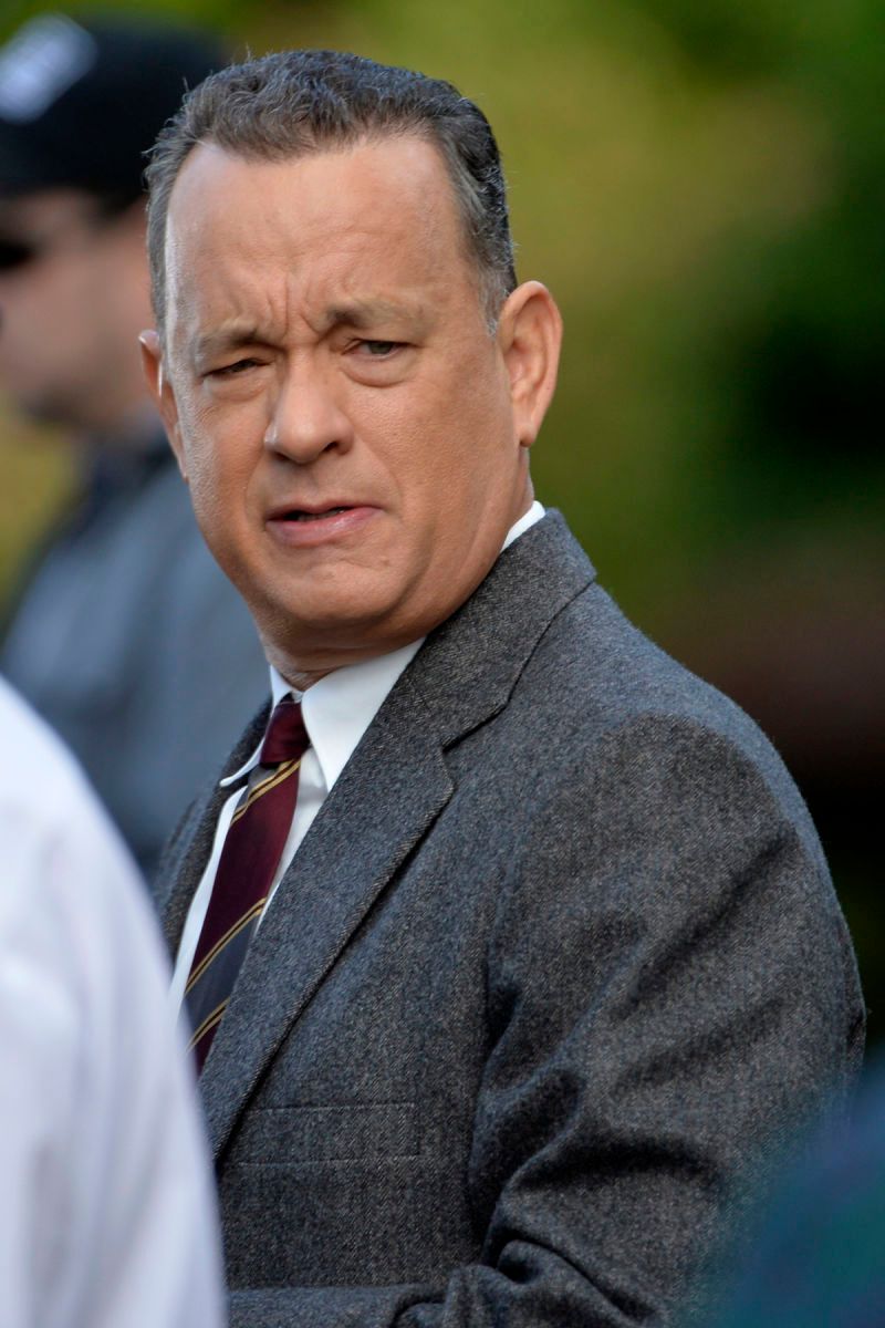 TOM HANKS