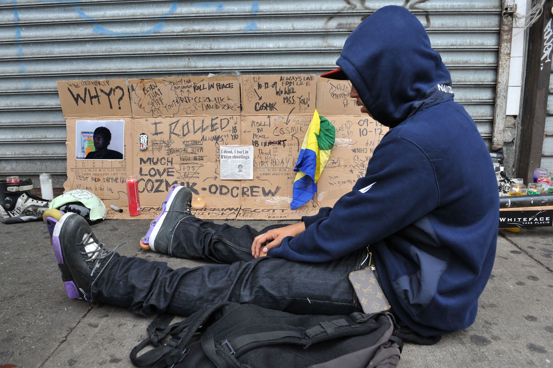3 people shot on Brooklyn street.