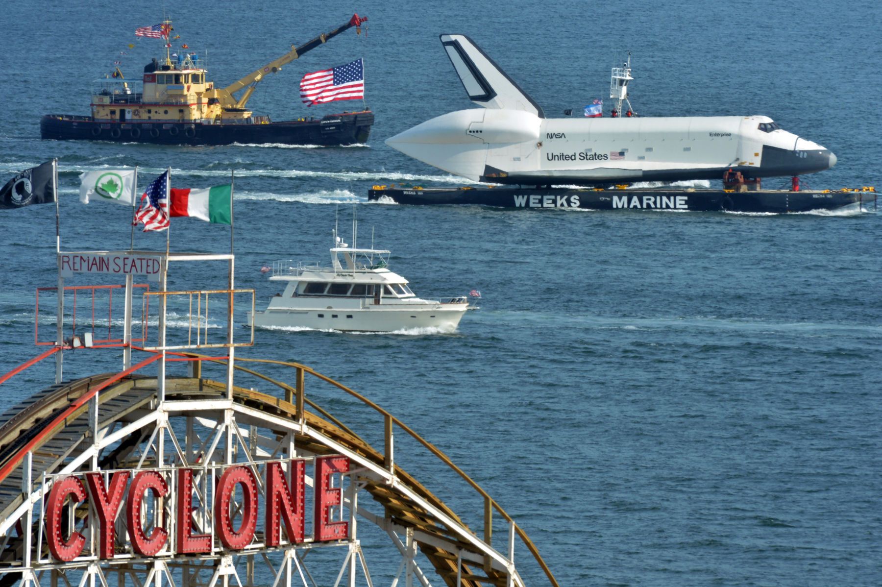 1060312_shuttle_enterprisepm013