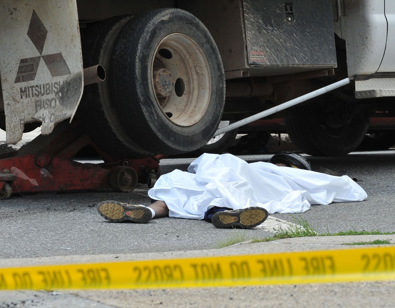 Brooklyn motorcyclist killed  by truck.