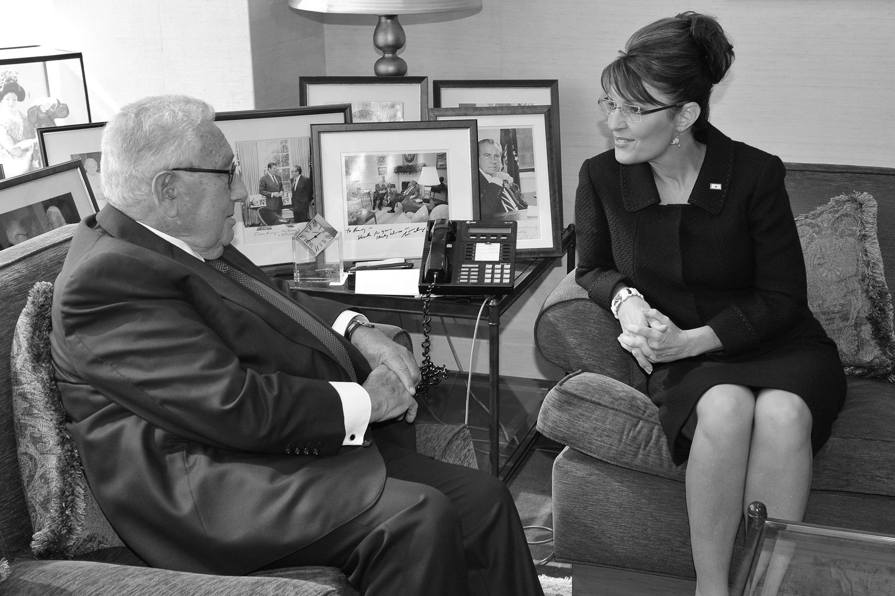 Republican Presidential VP candidate Sarah Palin meets with former secretary of state Henry Kissinger 