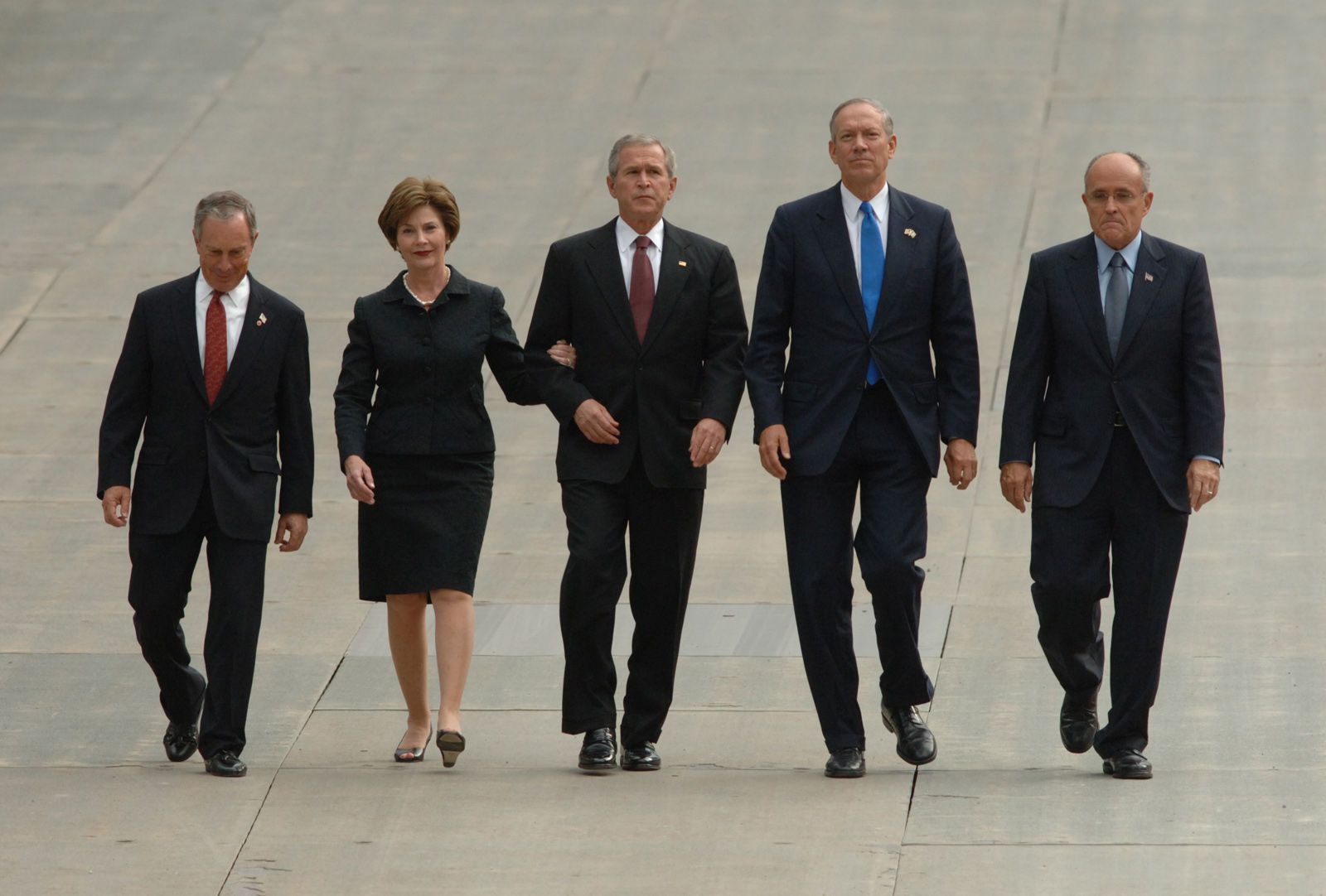 President George W. BUSH visits GROUND ZERO