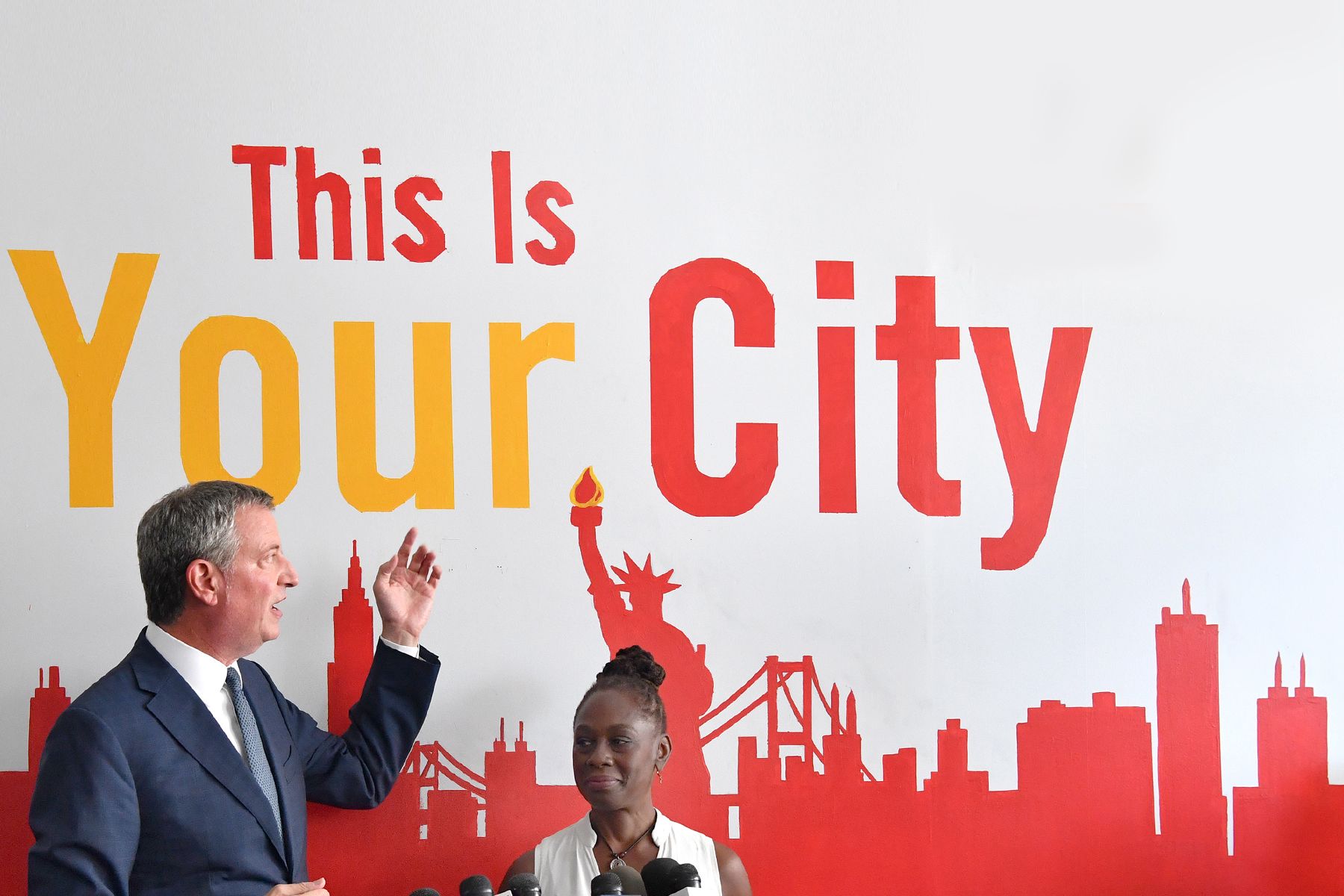 NYC mayor Bill de Blasio and his wife Chirlane McCray