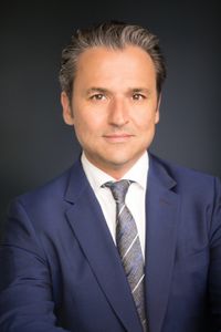 Business Portrait Professional Headshot