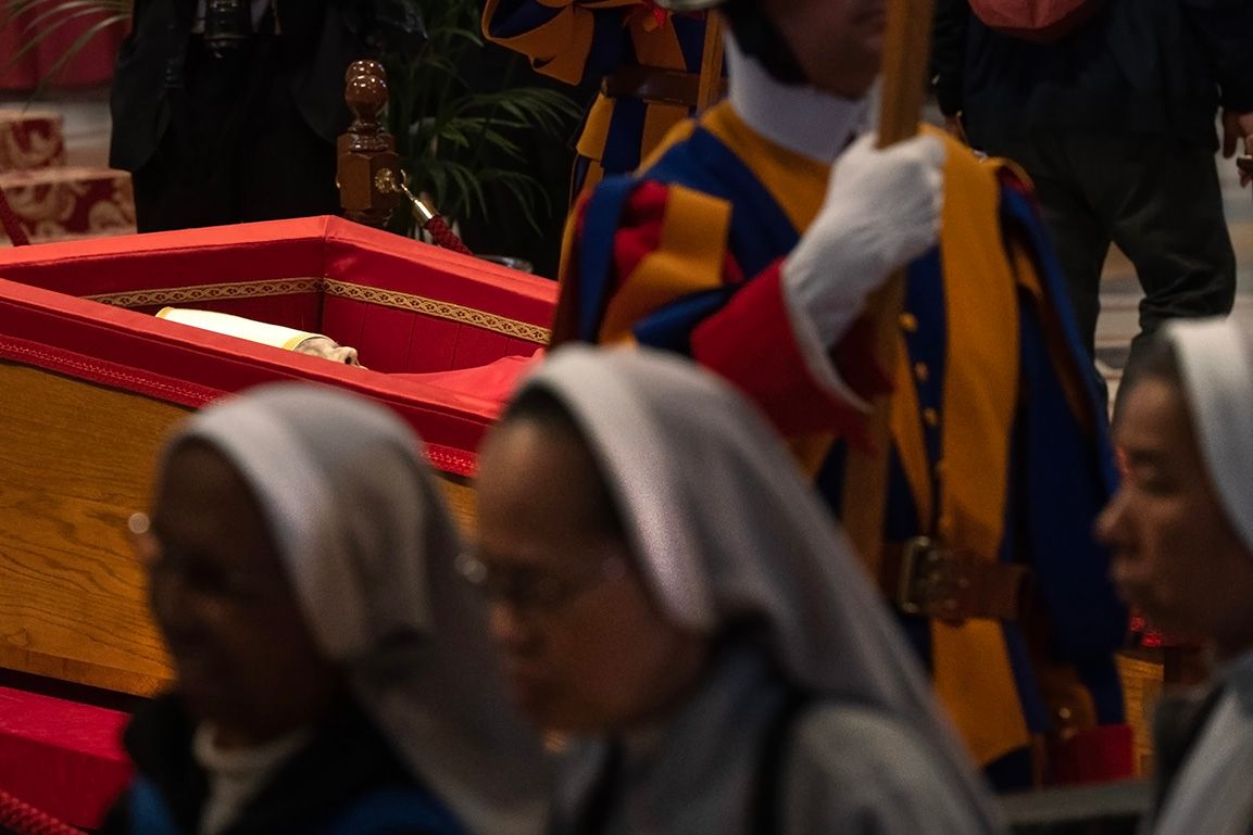 PopeFuneral002.JPG
