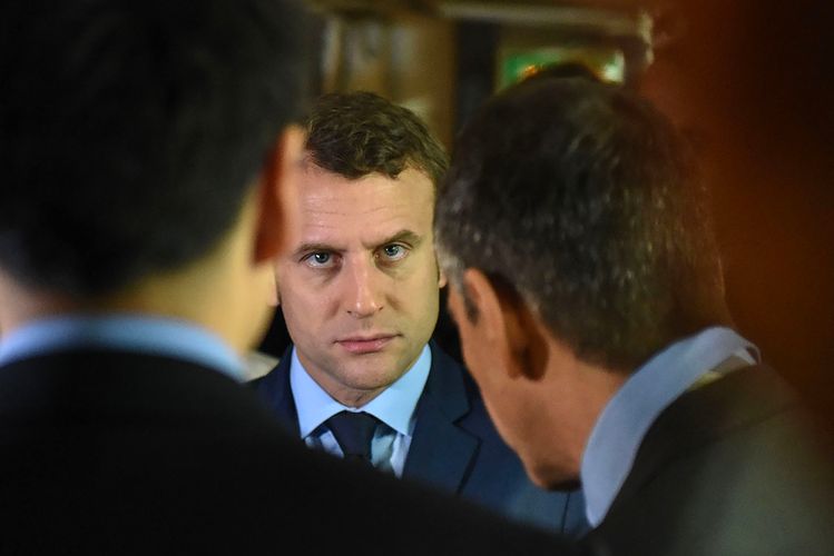 Macron.jpg
