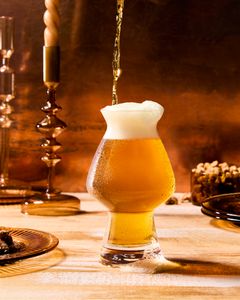 Nov3_food&drink_creative_shot1_beer_alt copy.jpg