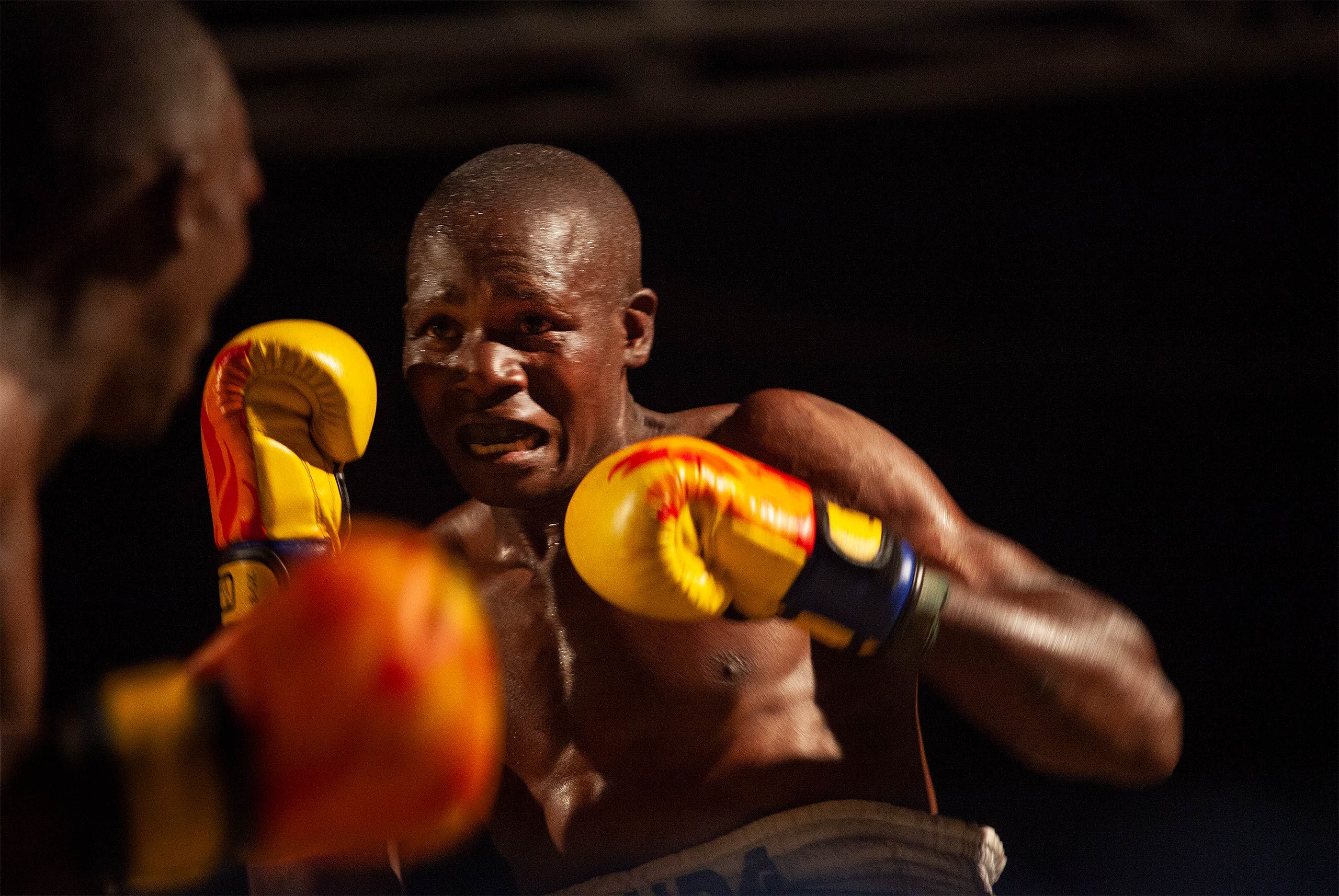 Kampala_Boxing_2011-343.jpg