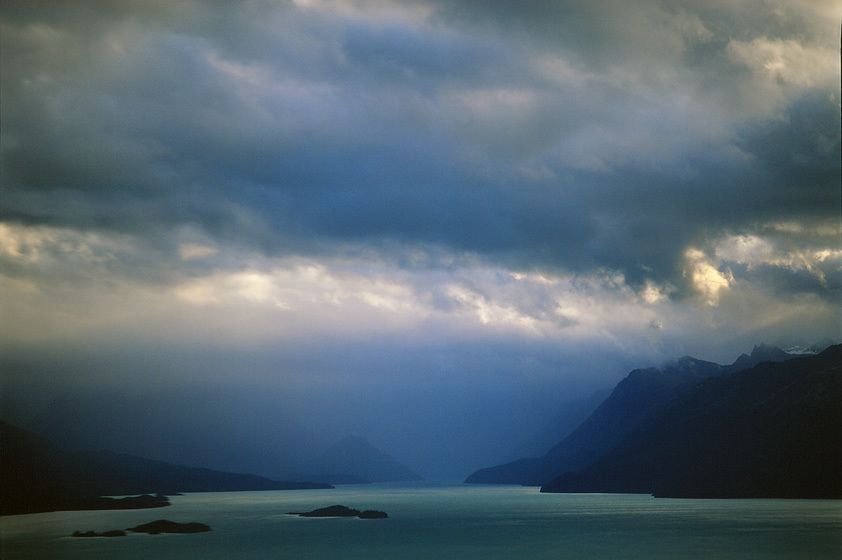 BIG WEATHER FUNNELS THROUGH LAKE CLARK AND THE ALASKA RANGE