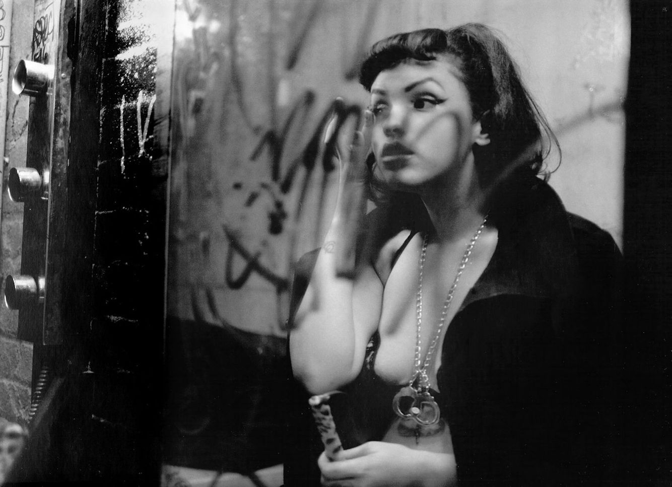 1lizzysullivan1_burlesque