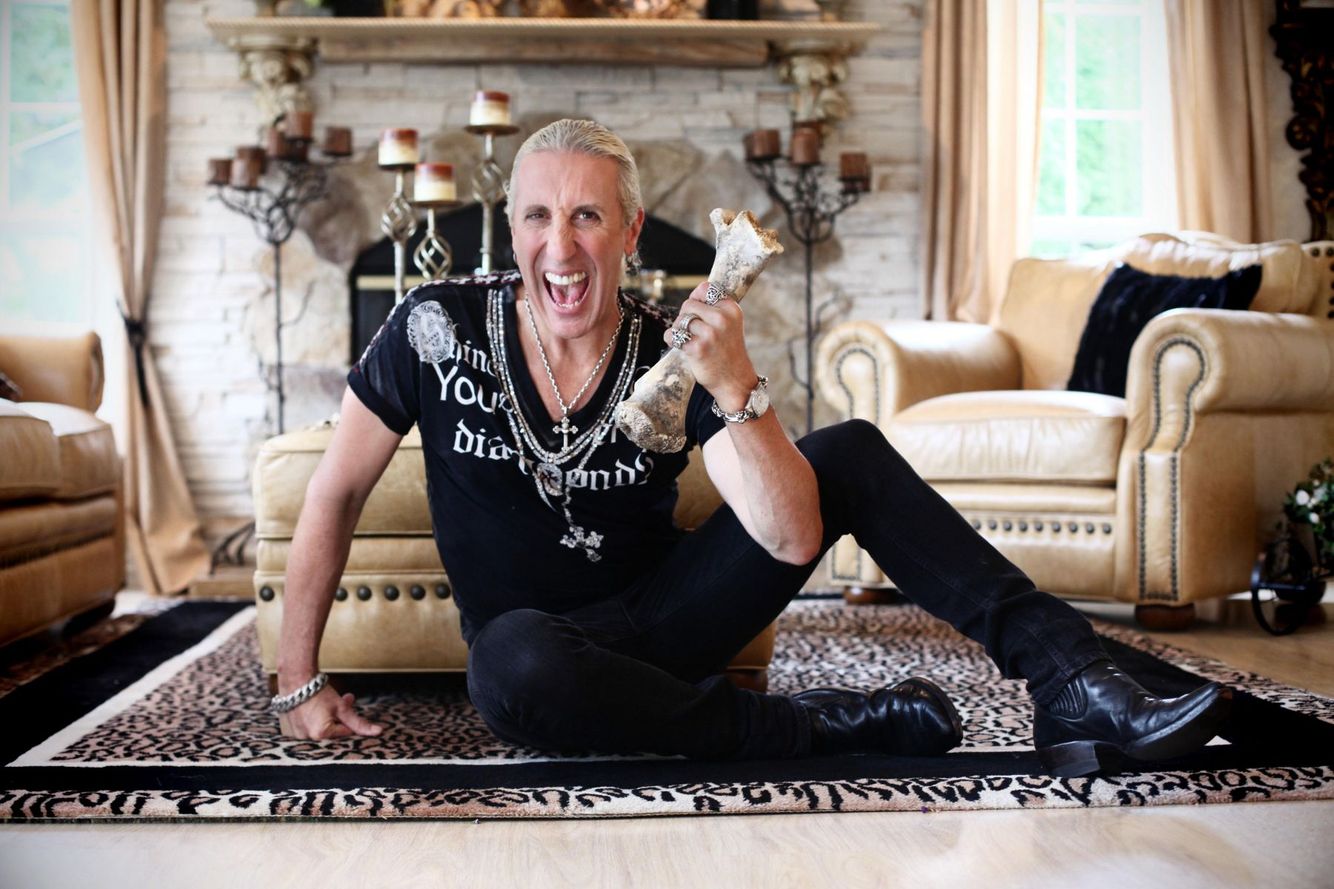 1r174465986_ls_e_43_3f5bf9131a14041f7552b19e94660c30