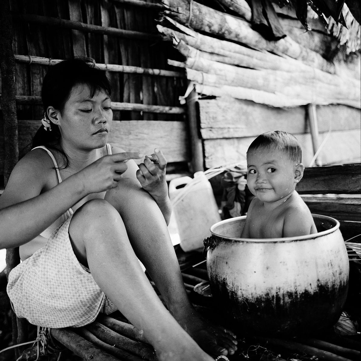 1borneo_oct_2001_sheet_40364_neg_4_rt