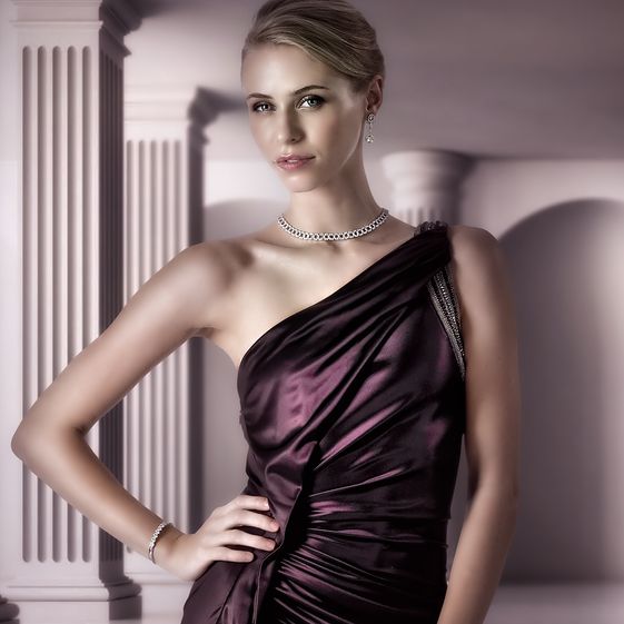 Fashion-25-1.masters.sq.jpg