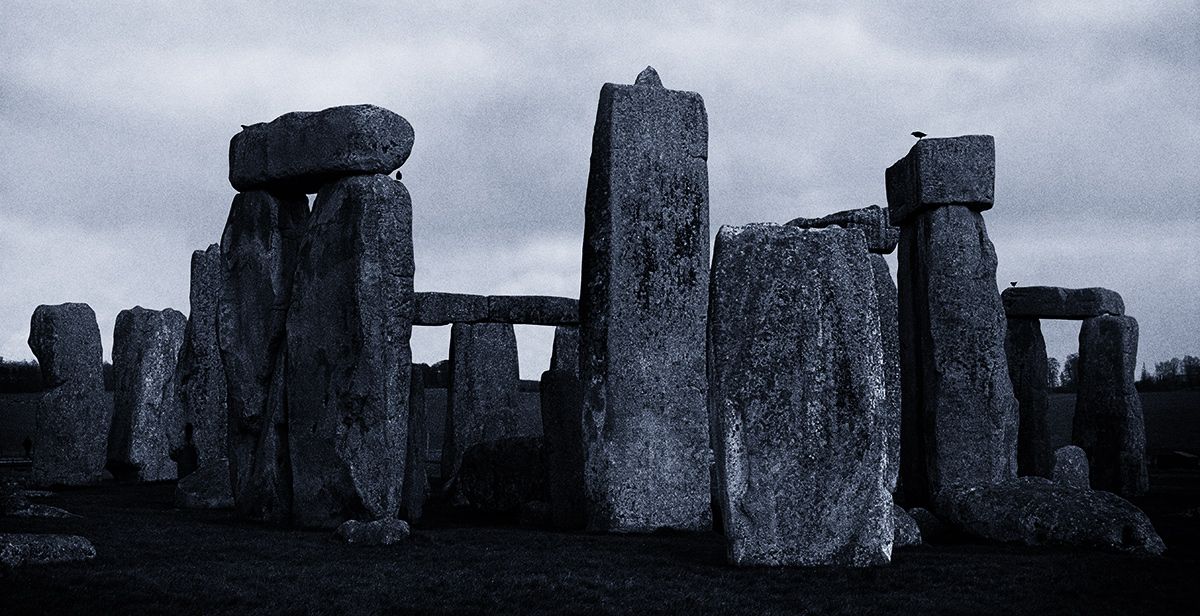 stone.henge.working.2Blue-long.jpg