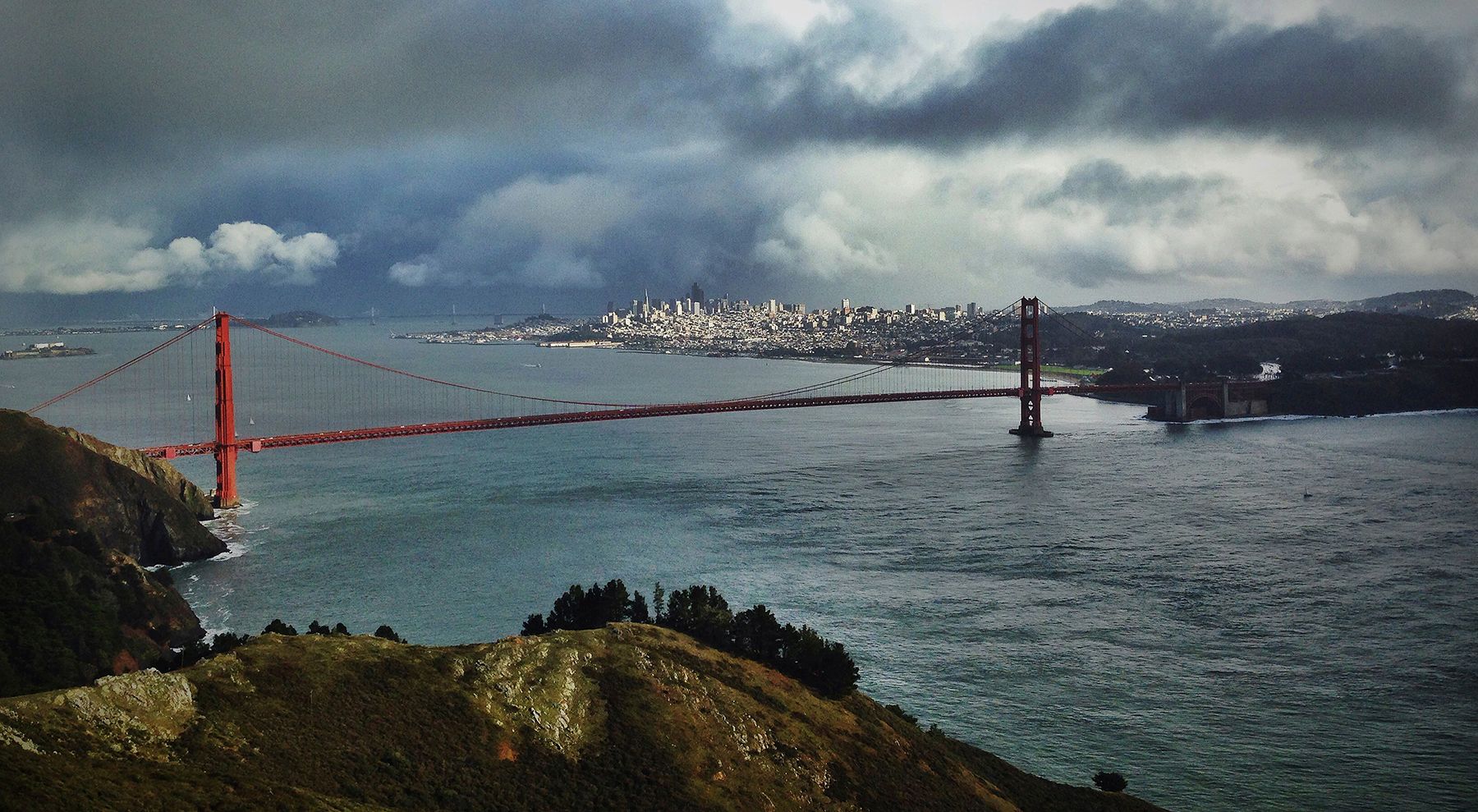 GOLDEN GATE BRIDGE.jpg