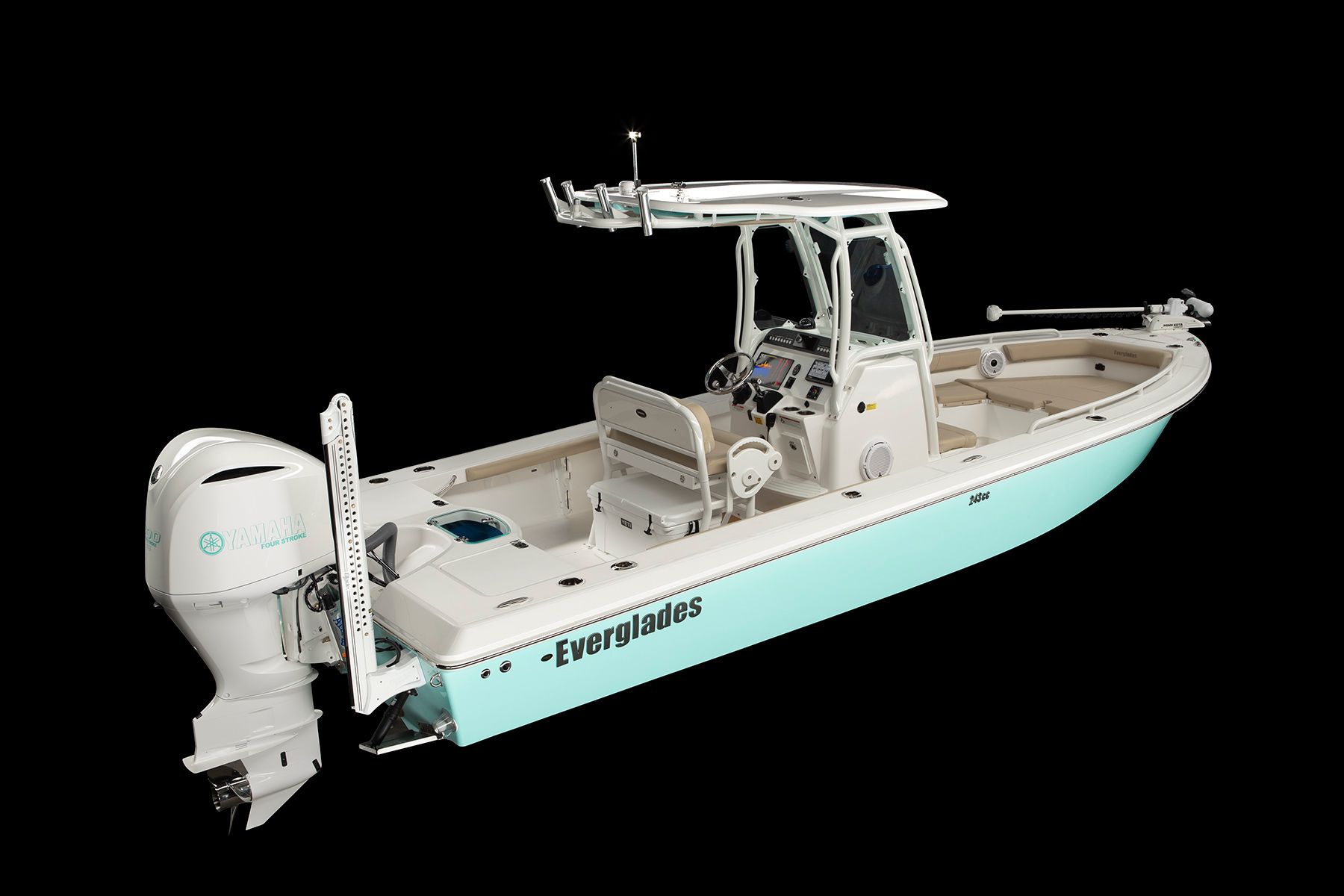 Client: Everglades Boats