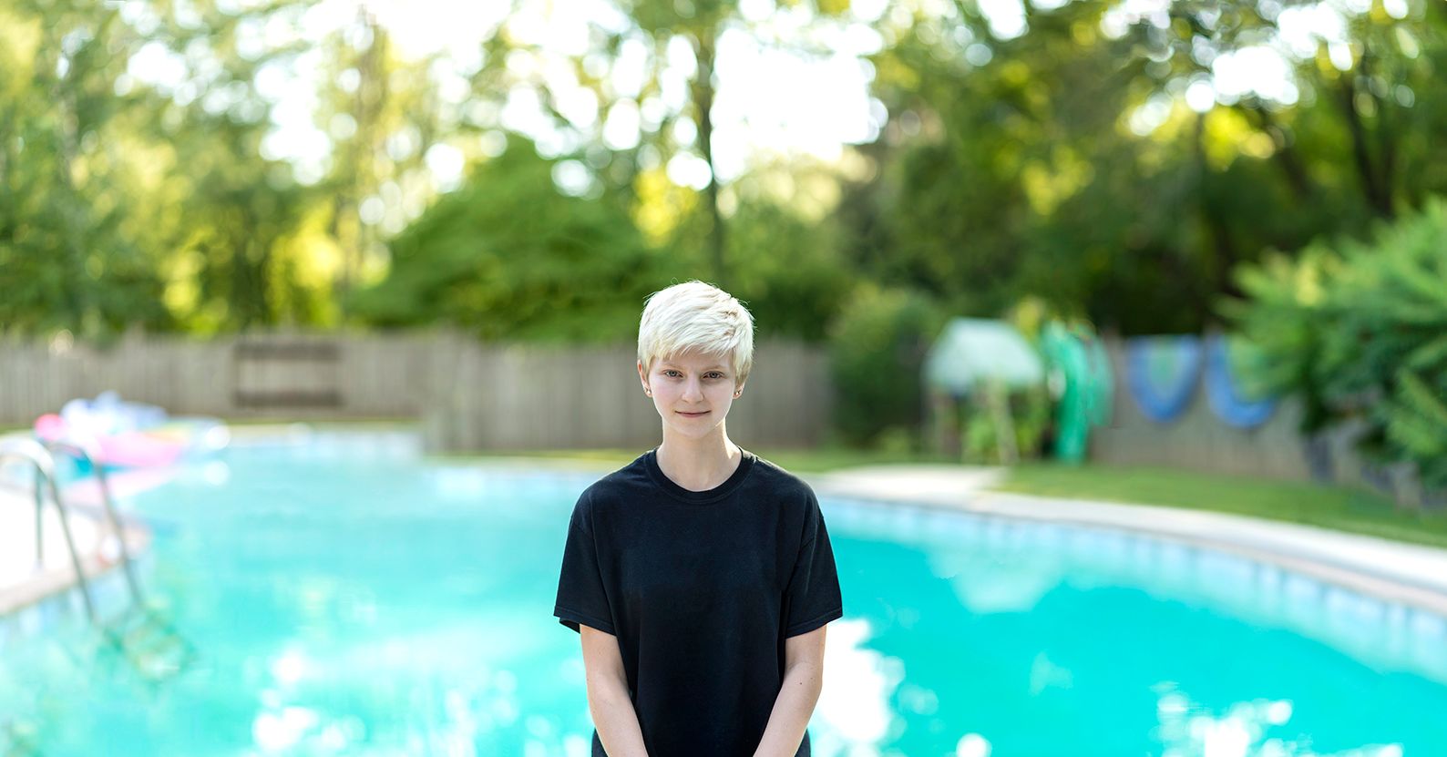 J shallow depth of field