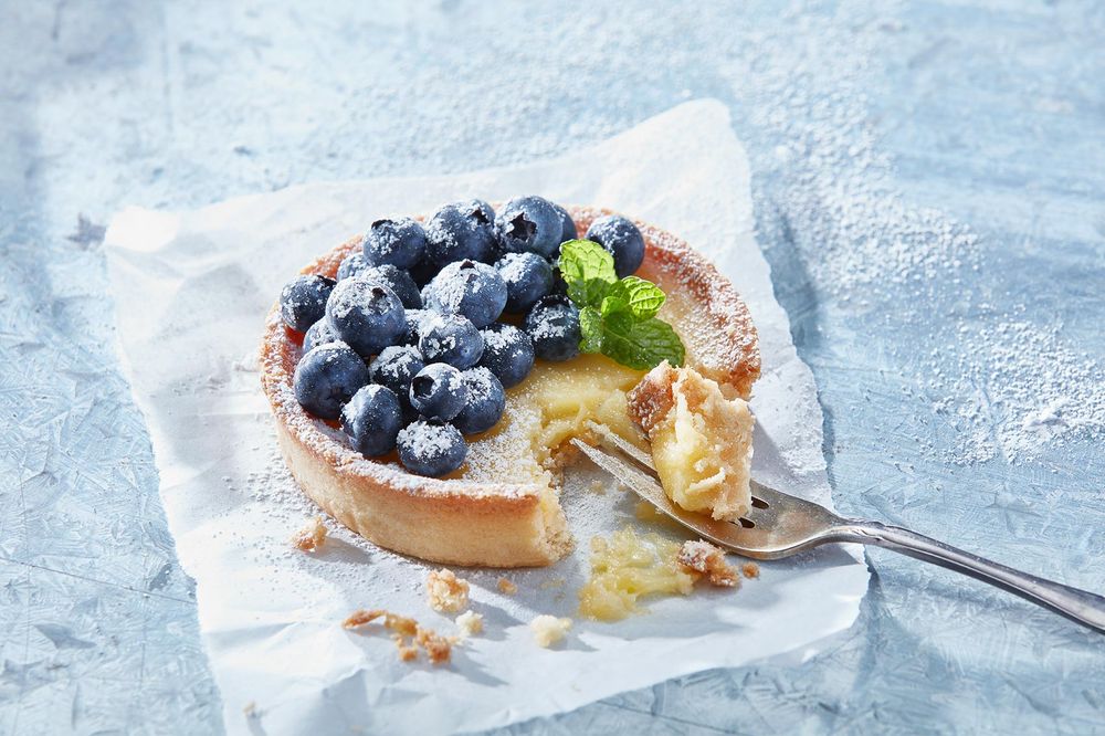 Blueberry lemon tart